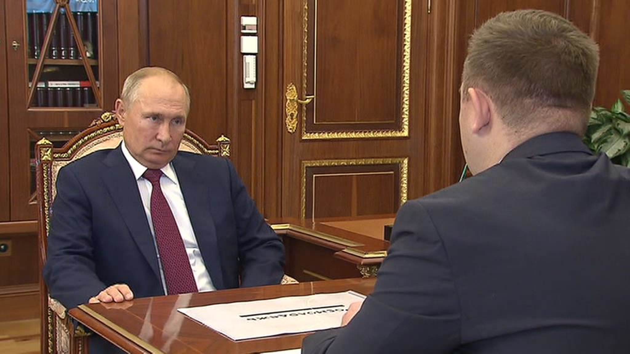 Владимир Путин провел рабочую встречу с главой Росмолодежи Александром Бугаевым