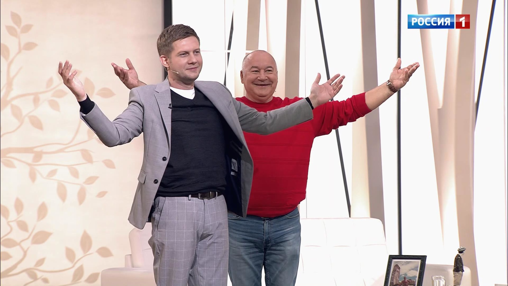 Игорь Маменко научил Корчевникова акробатическому трюку