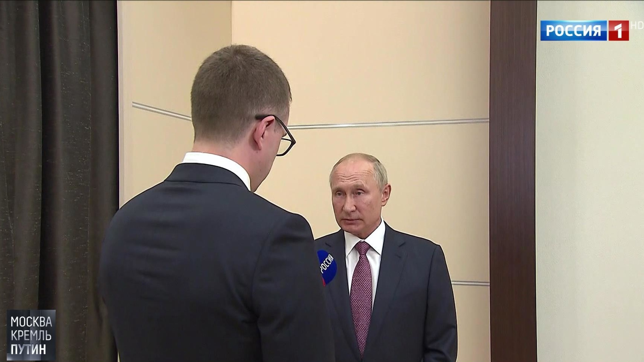 Путин: мы в контакте со всеми сторонами конфликта в Киргизии