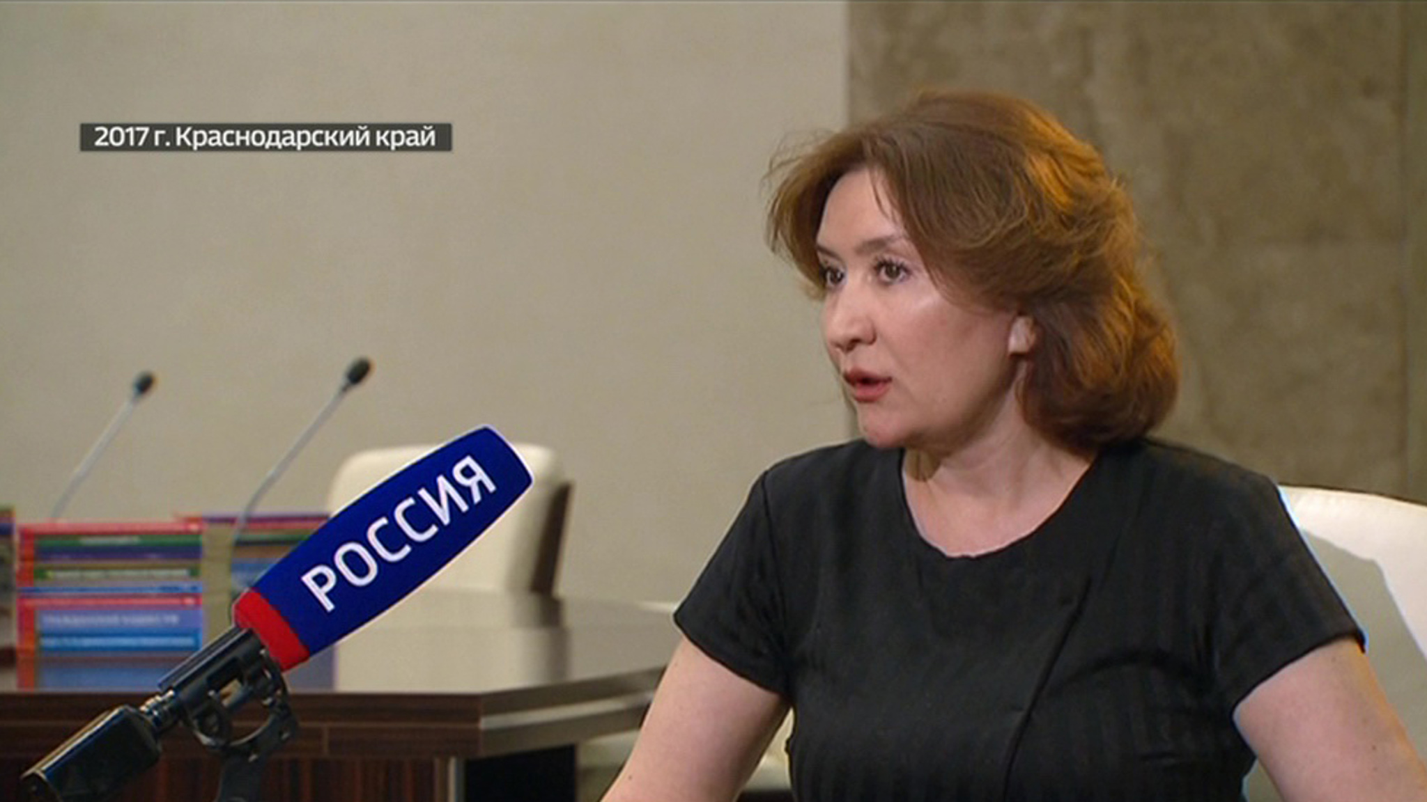 "Золотая" судья Хахалева осталась без иммунитета