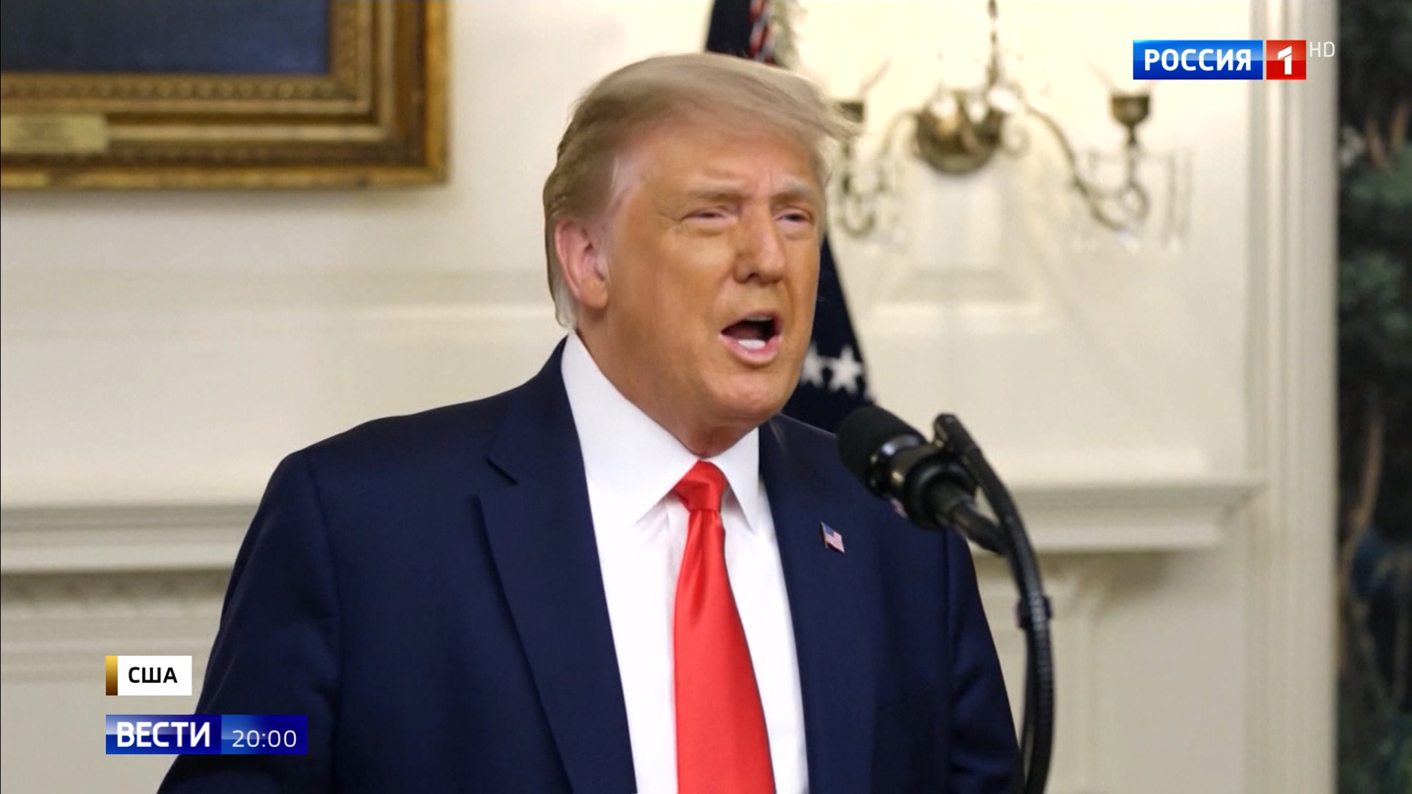 Трамп уверяет, что не заразен, и рвется на дебаты с Байденом