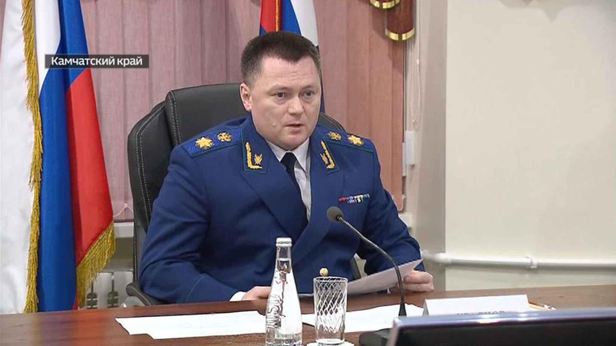Генпрокурор: зарвавшихся чиновников надо поставить на место