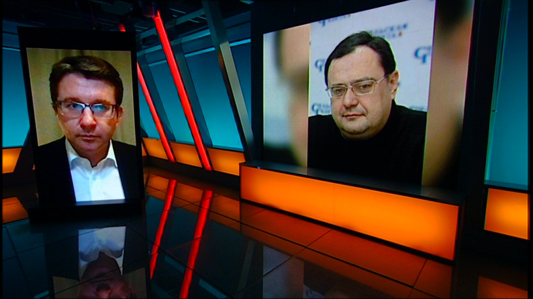 Создатель фейков: на белорусского журналиста работали эксперты-"мертвые души"