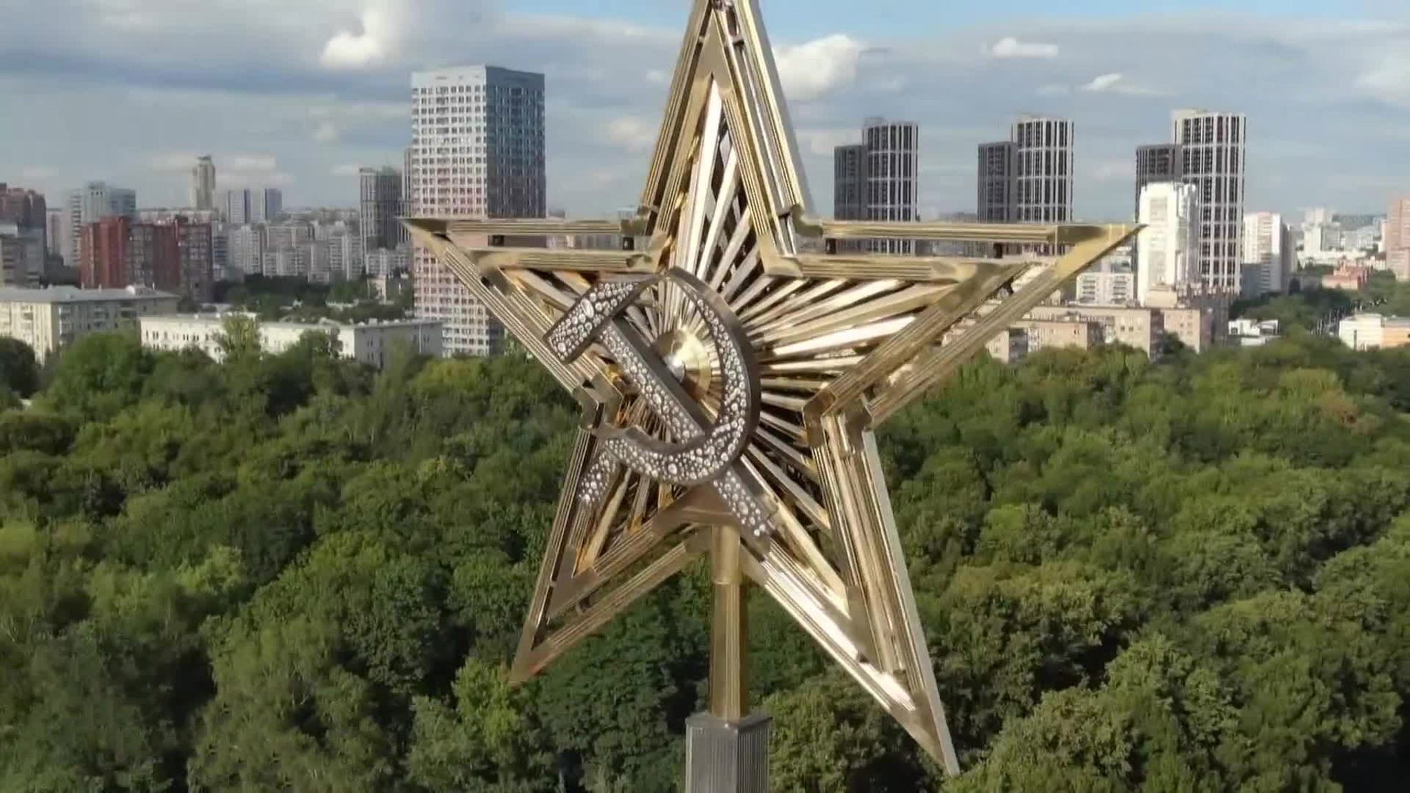 Орлы и звезды: репортаж из самого сердца России