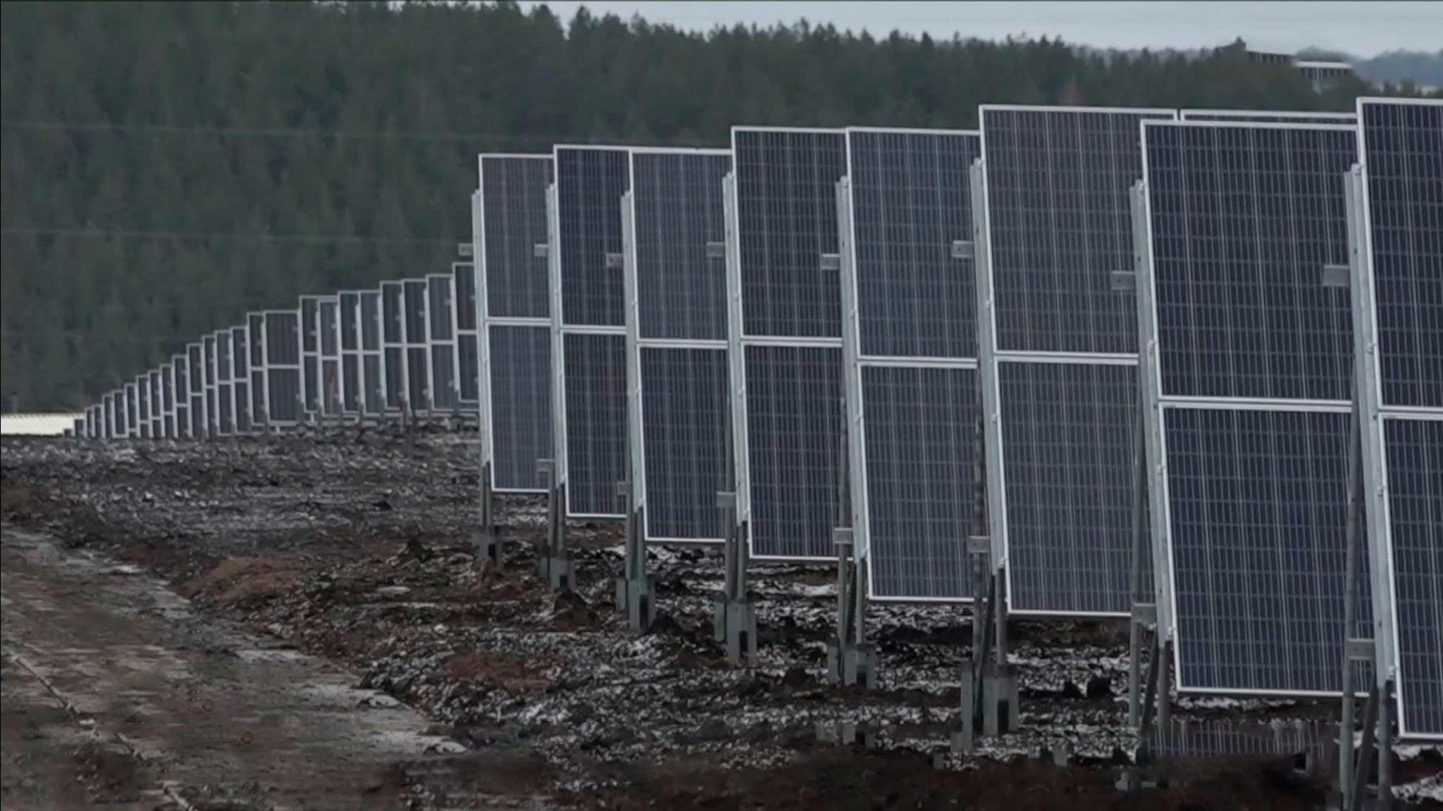 В Башкирии запущена уже вторая в этом году солнечная электростанция