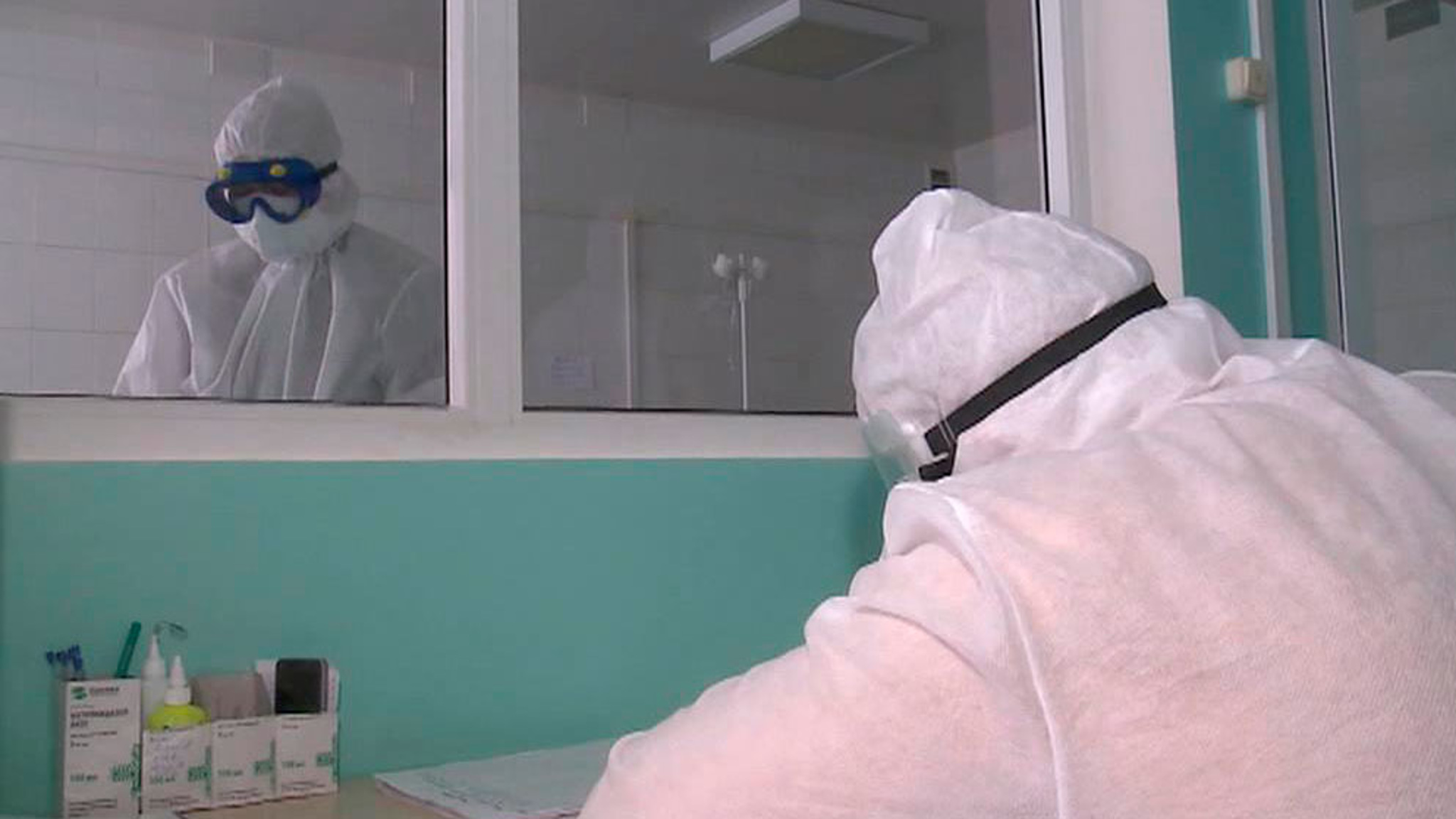 В омских больницах открывают новые места для пациентов с ковидом