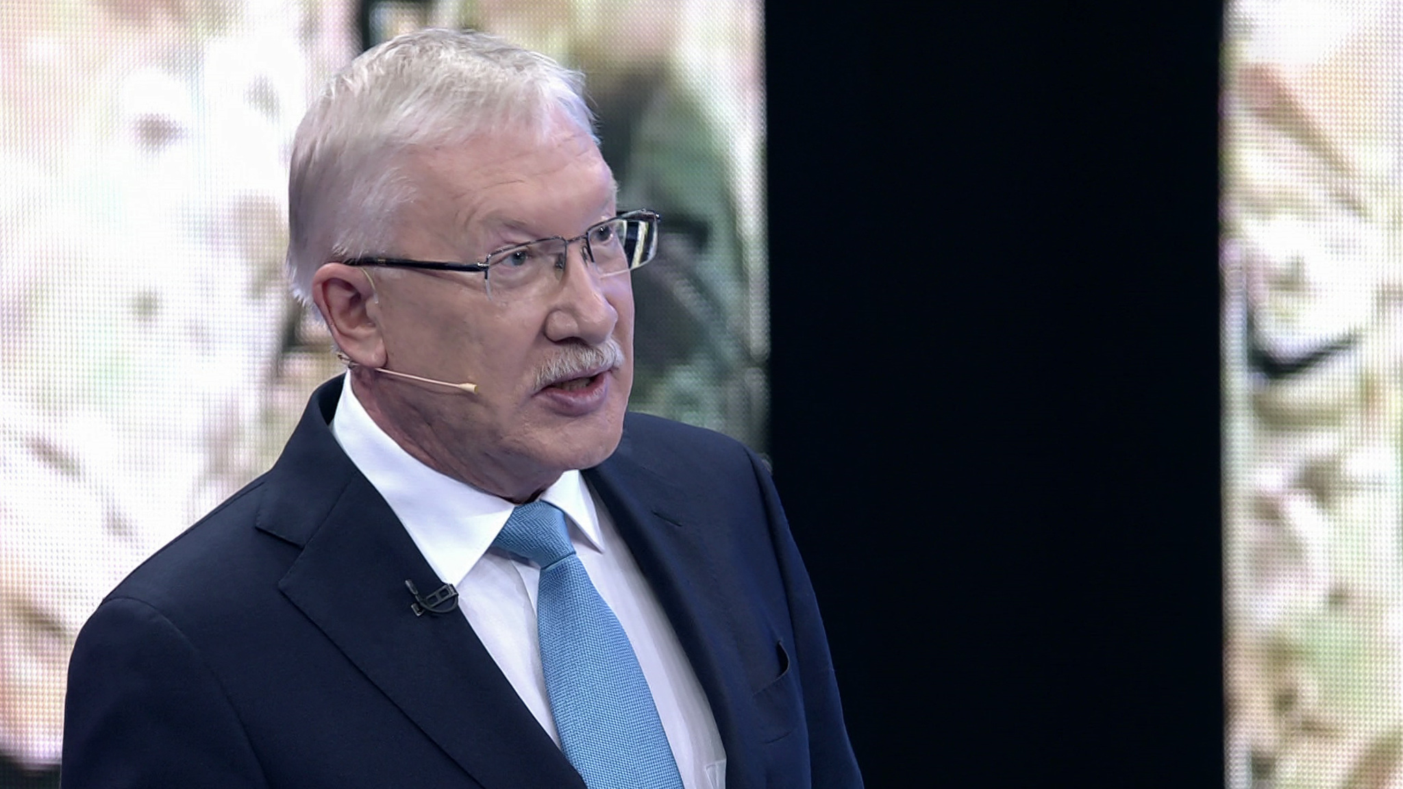 Морозов: "НАТО у нас в прихожей, поэтому мы снимаем ружье со стенки" (Эфир от 30.11.2020)