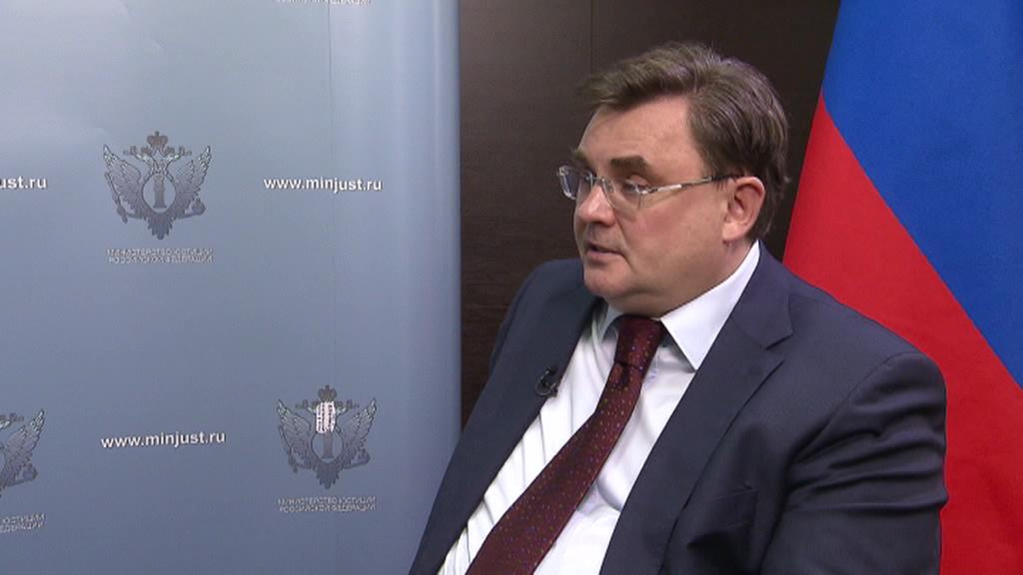 Минюст: учреждения ФСИН нужно вынести за пределы городов