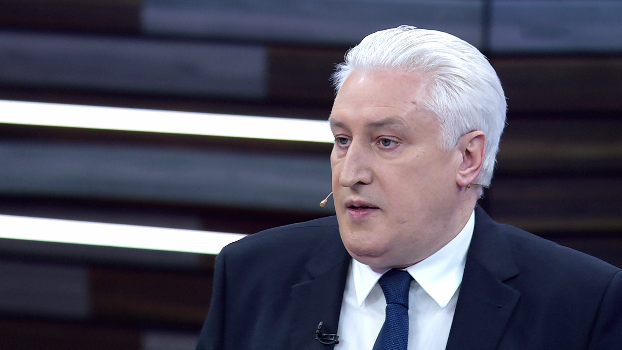 Политолог: появилась узкая прослойка людей, которые ненавидят свой народ (Эфир от 04.12.2020)