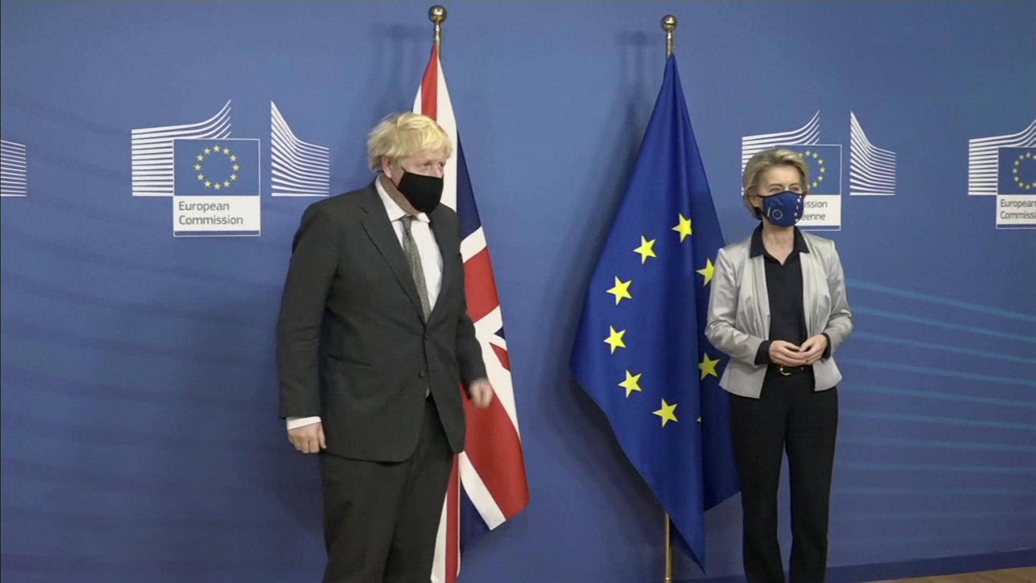 Три дня для принятия решения: переговоры по Brexit снова в тупике