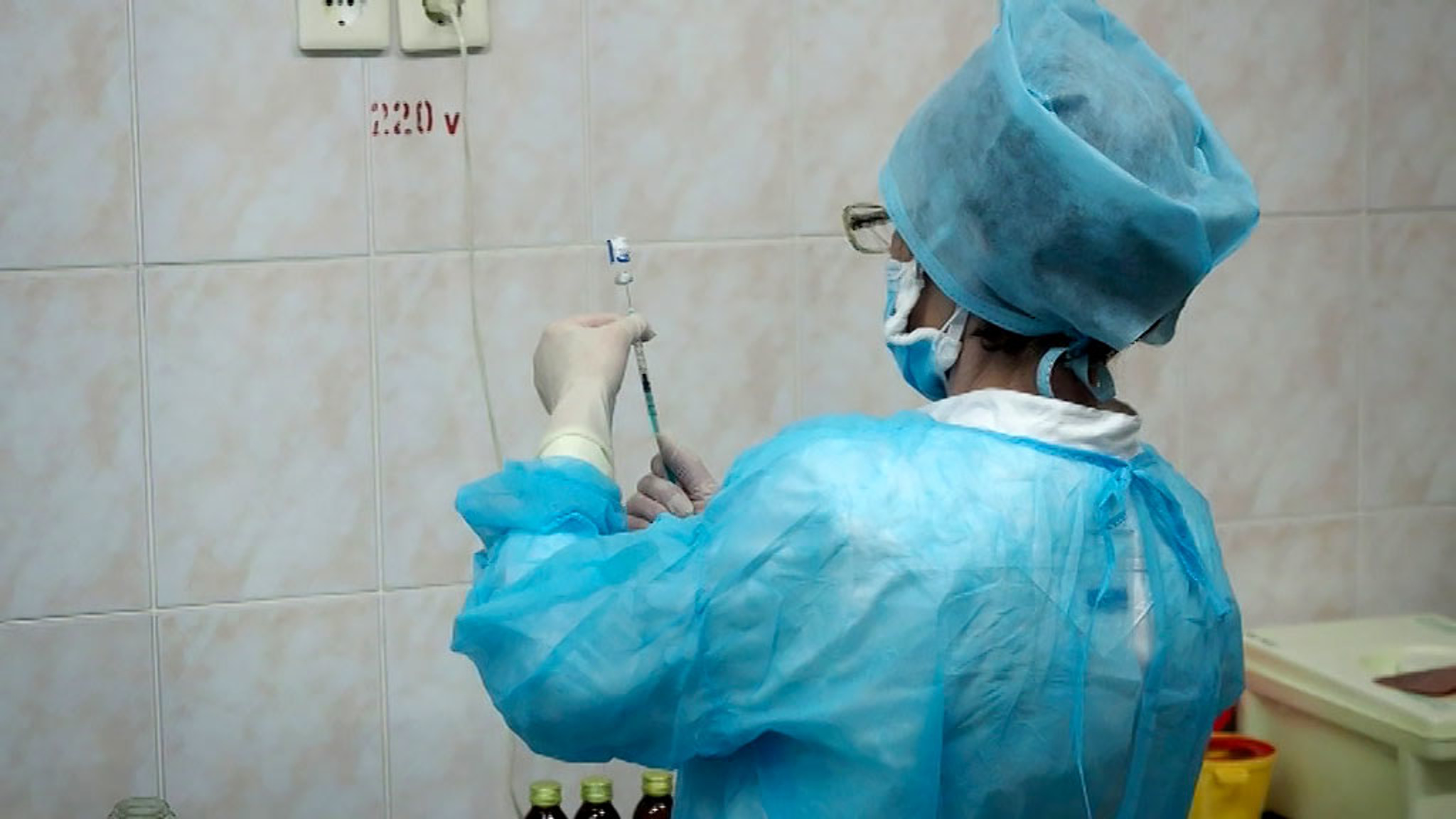 Алкоголь и вакцинация: пить или не пить