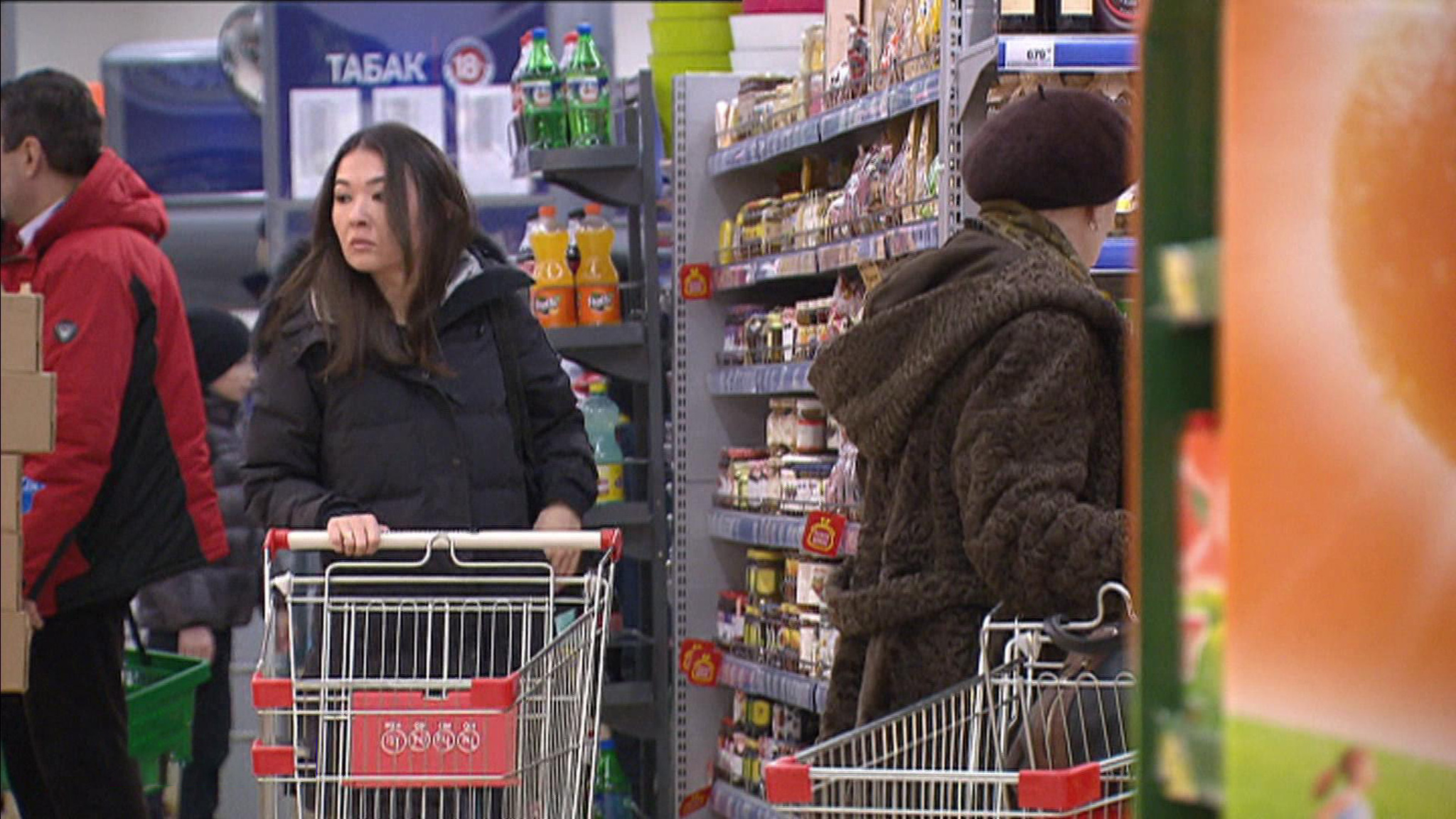Цены заморожены: откуда продукты поступают в торговые сети