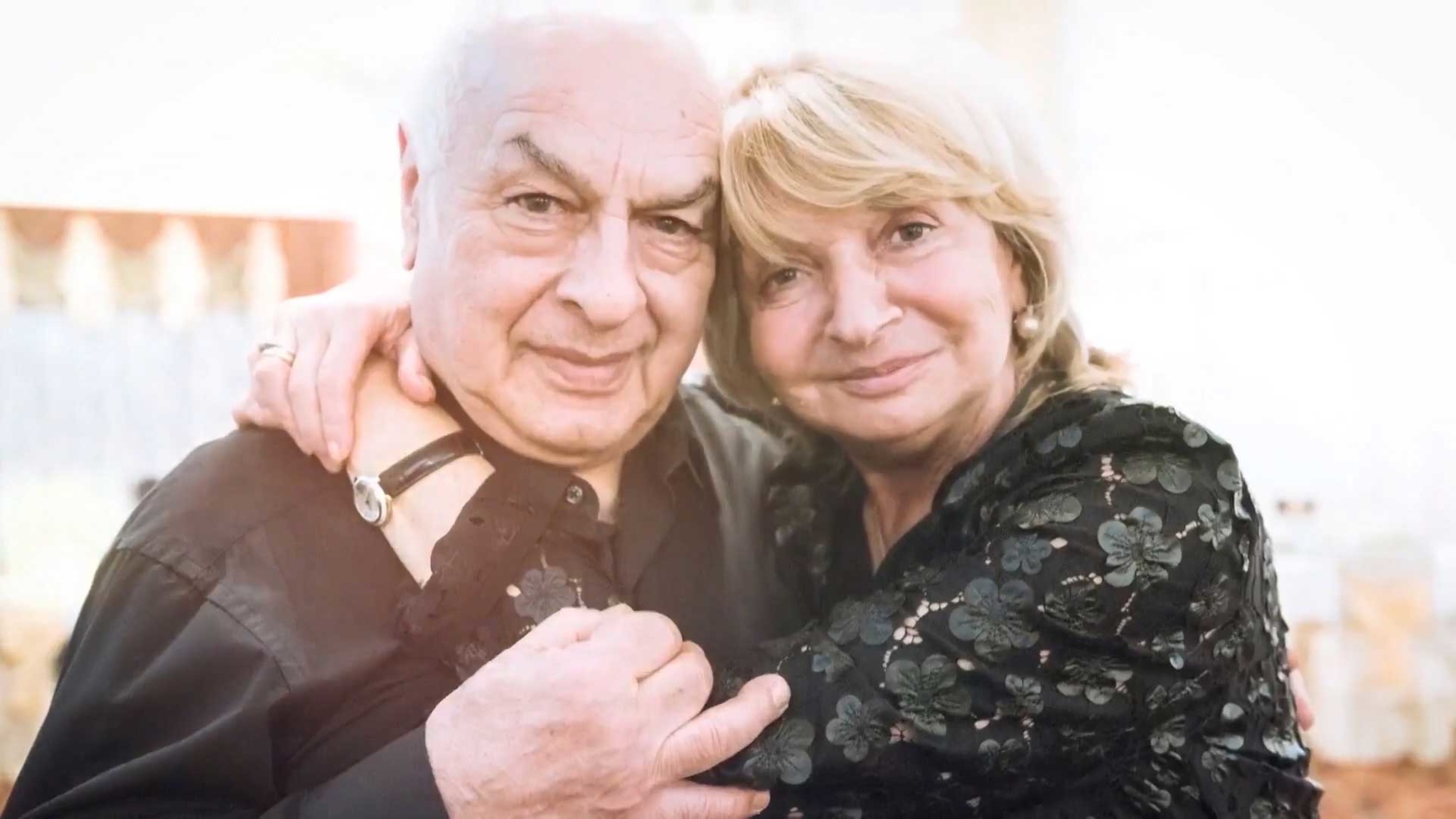 Жена Оганезова рассказала, что его родители приняли их брак в штыки