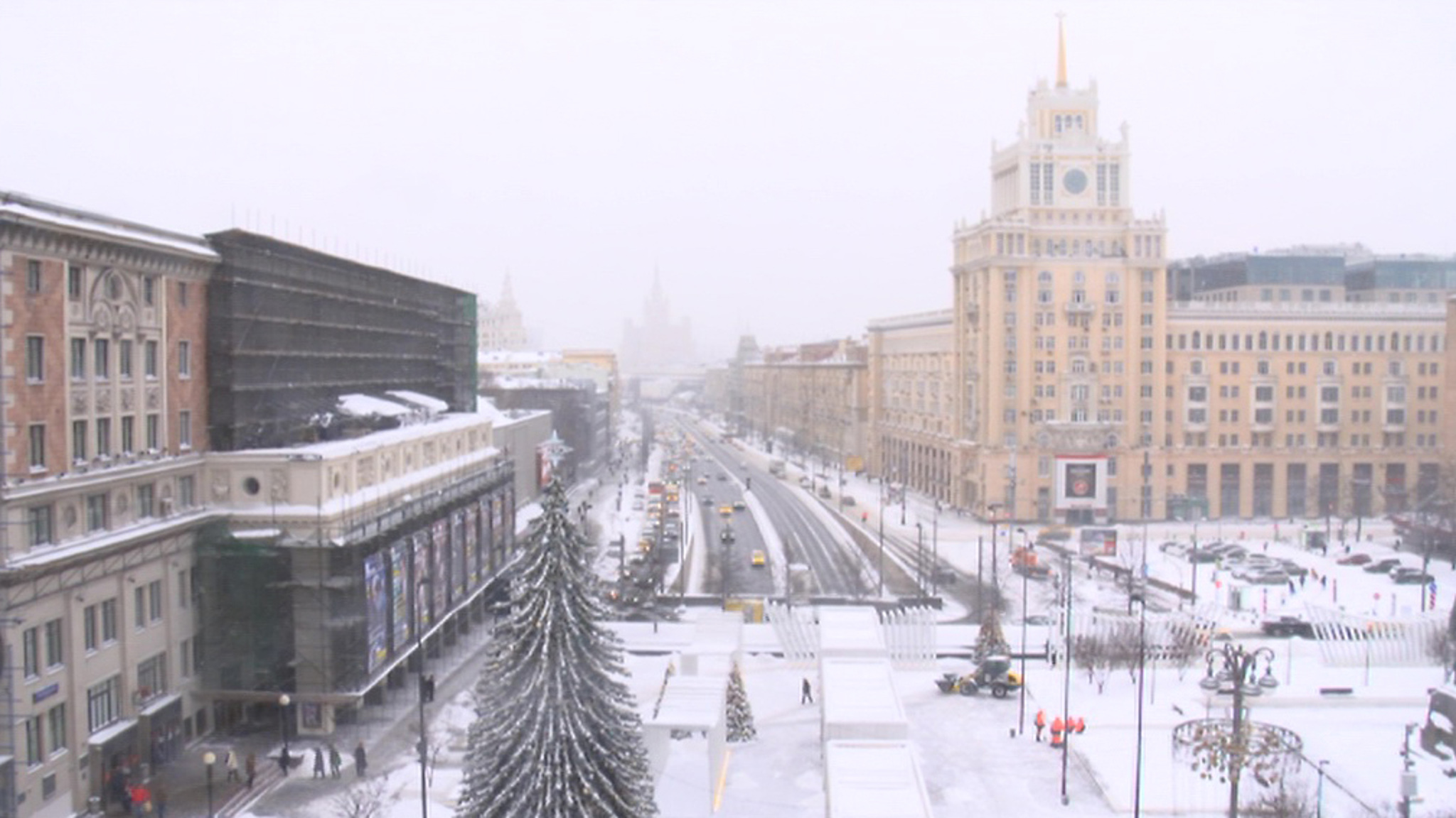 Коммунальные службы Москвы работают в усиленном режиме