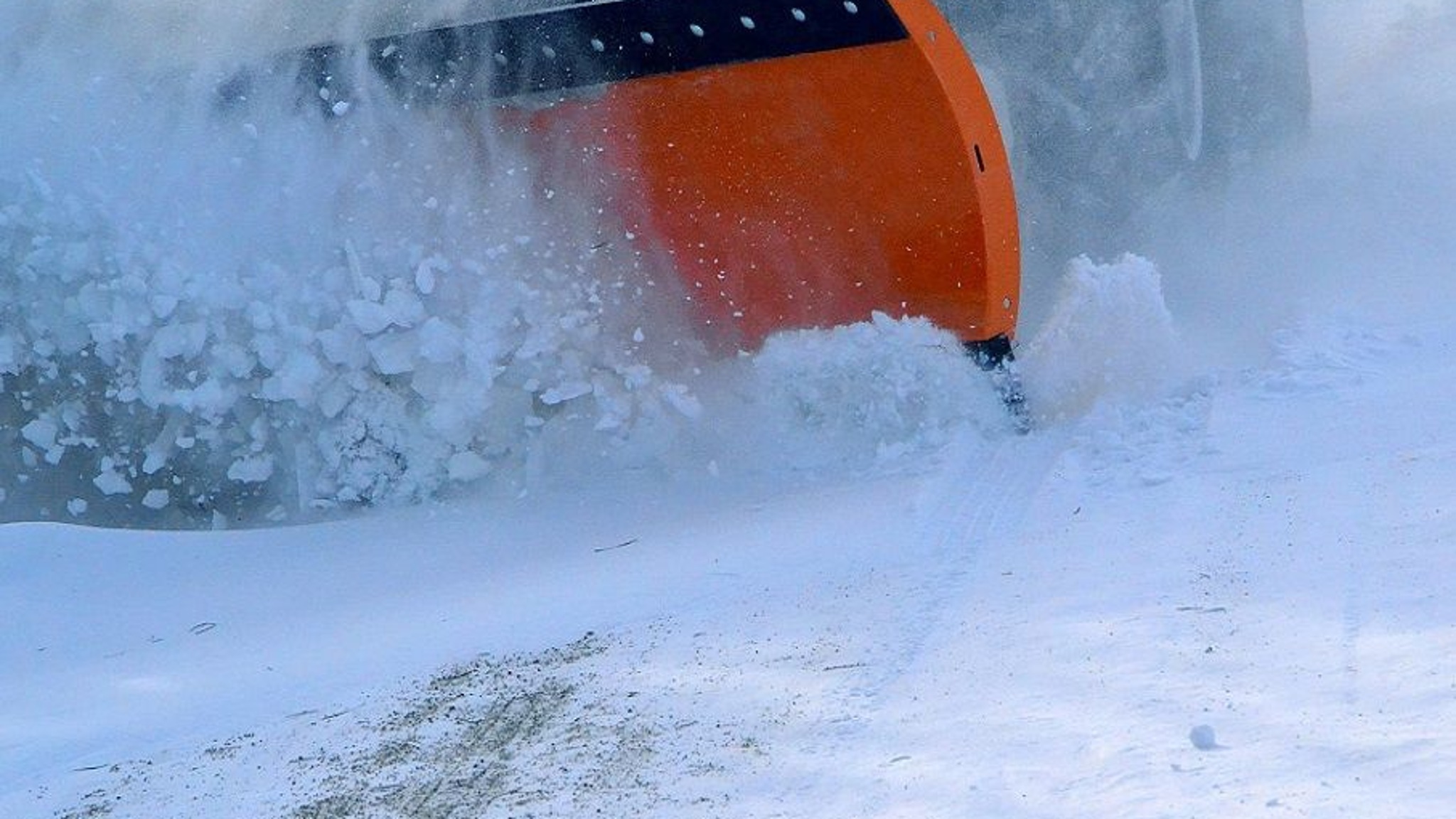 Городские службы в Москве переведены в режим повышенной готовности из-за снегопада
