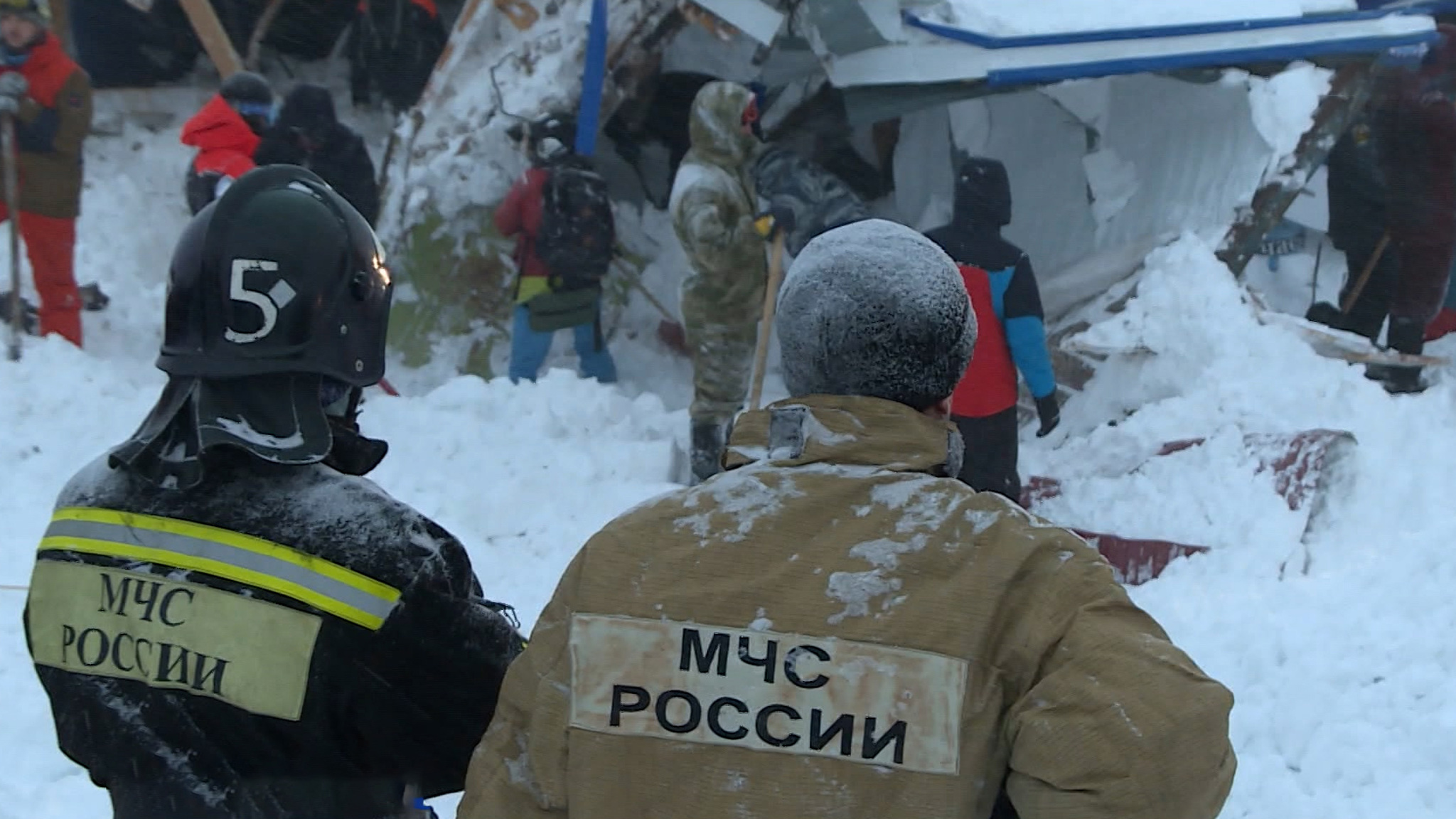Прокуратура прокомментировала спуск лавины на Домбае
