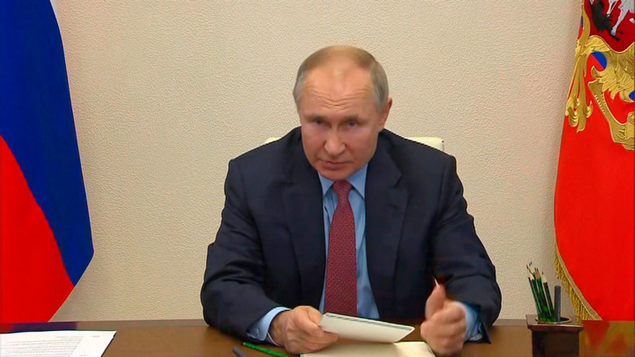 Путин предложил вернуться к теме стабилизации цен на продукты