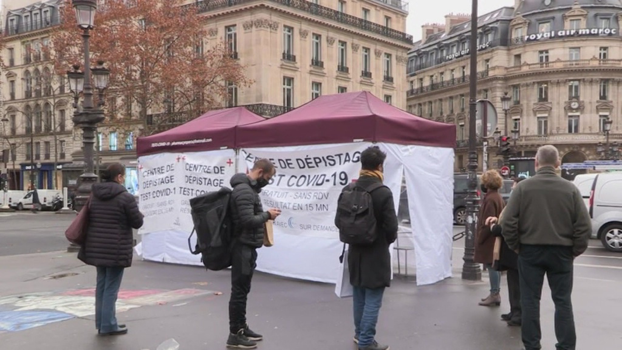 Франция может ужесточить ограничительные меры по COVID-19