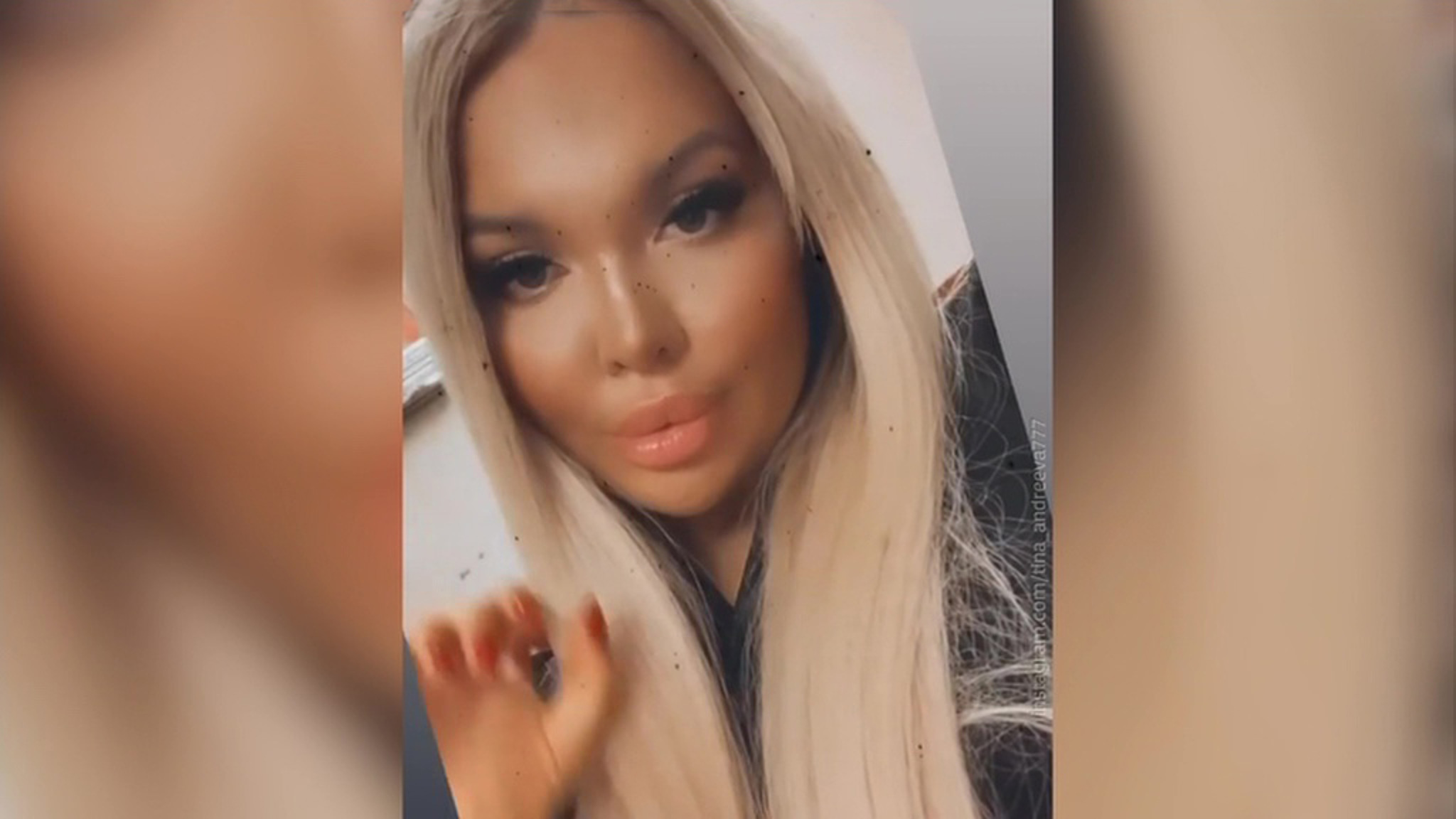 Пьяная модель Playboy напала с ножом на подругу