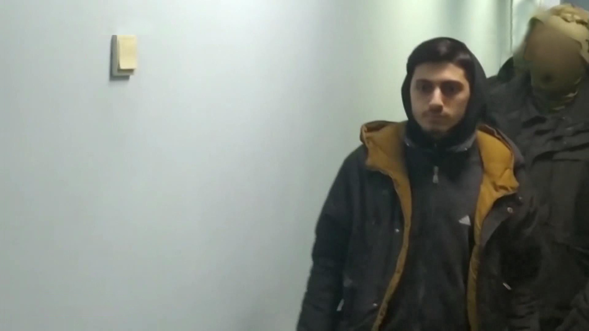 Под влиянием толпы: кого уже задержали за акции протеста