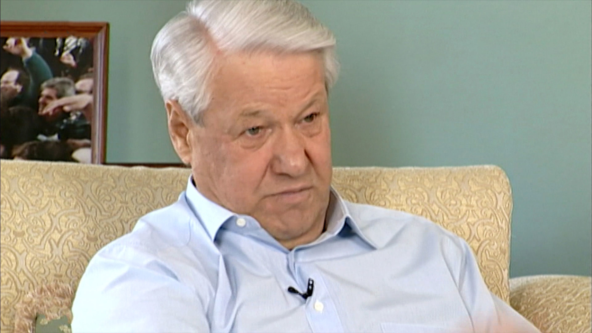 Человек, который брал ответственность на себя: Путин рассказал о Ельцине