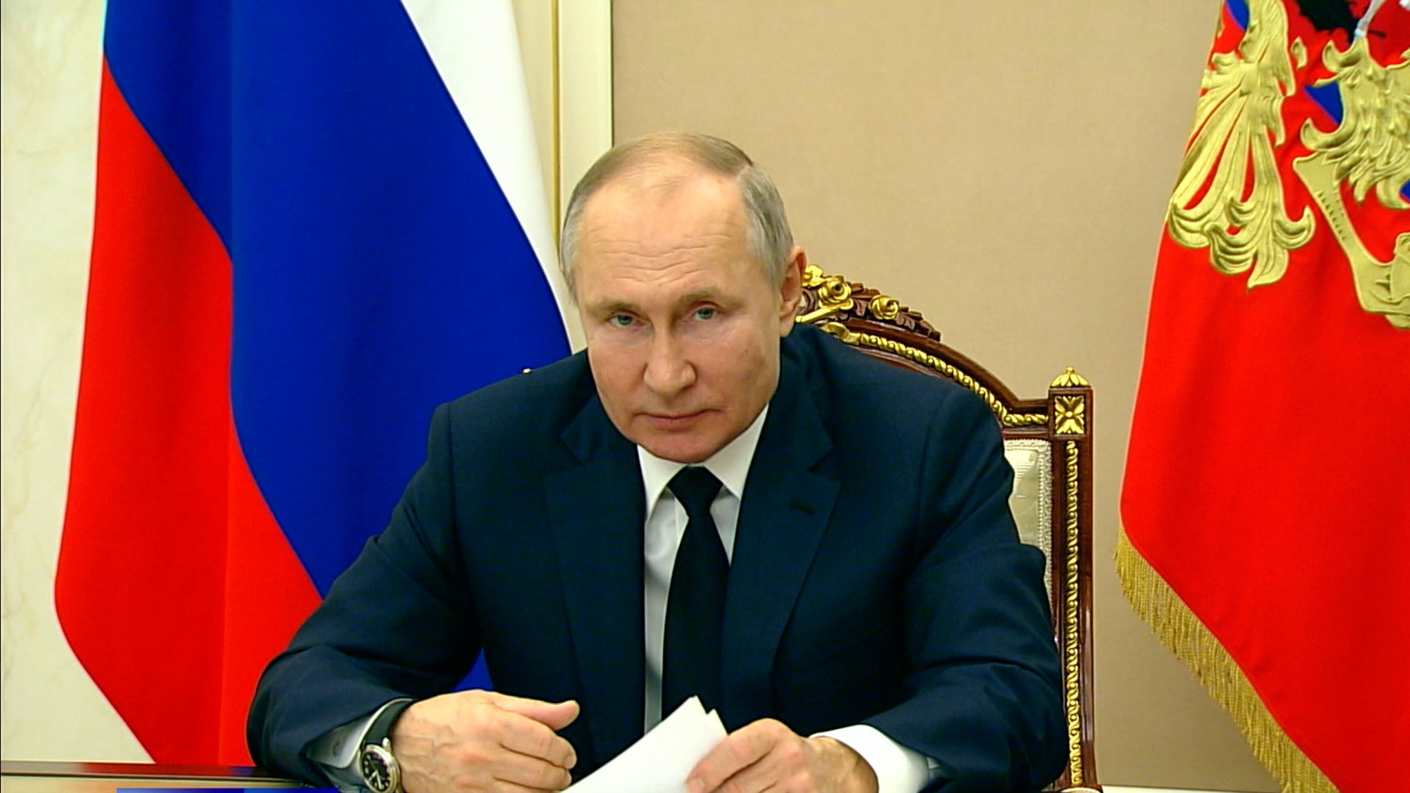 Путин считает крайне важной работу с соотечественниками за рубежом