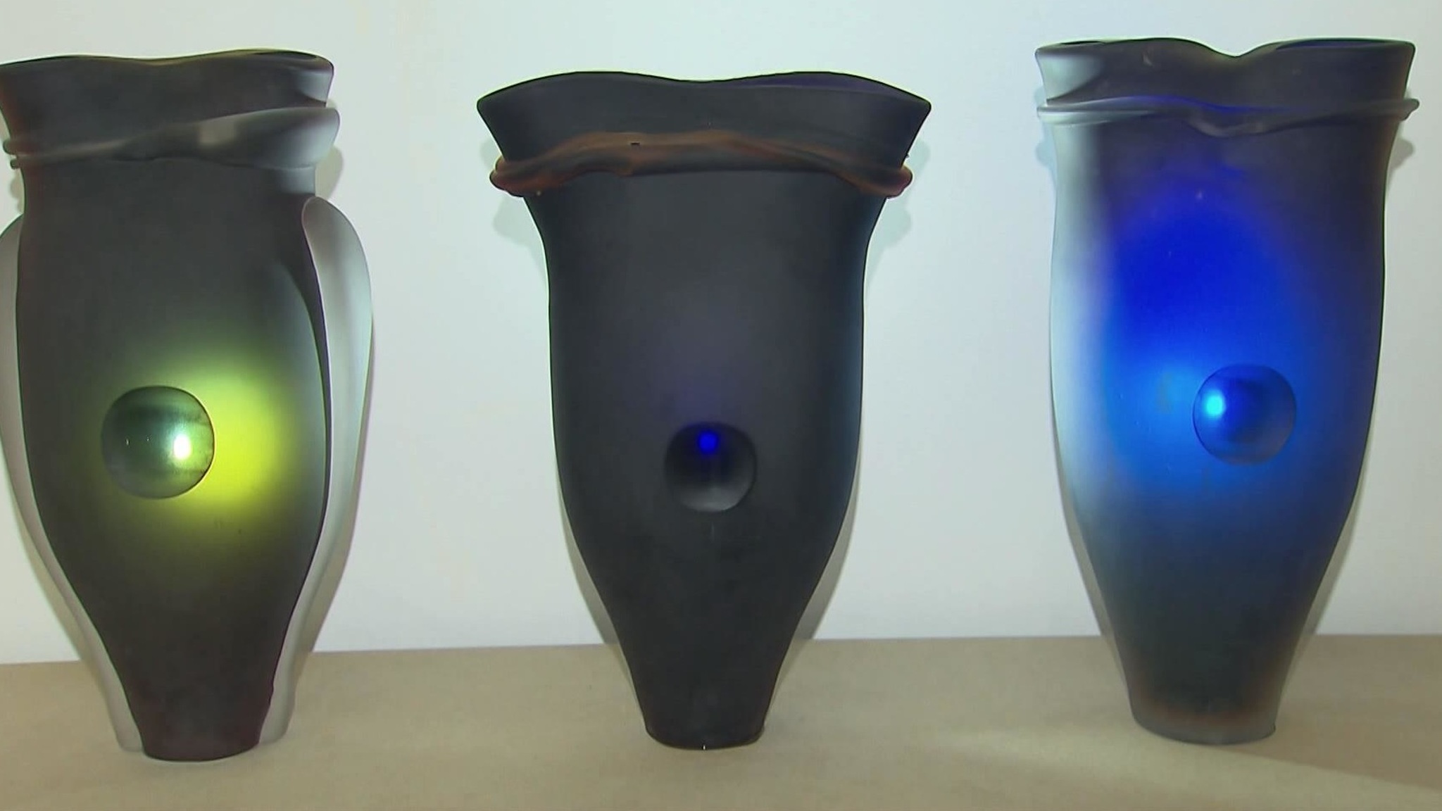 Во Всероссийском музее декоративного искусства – выставка "100 историй"