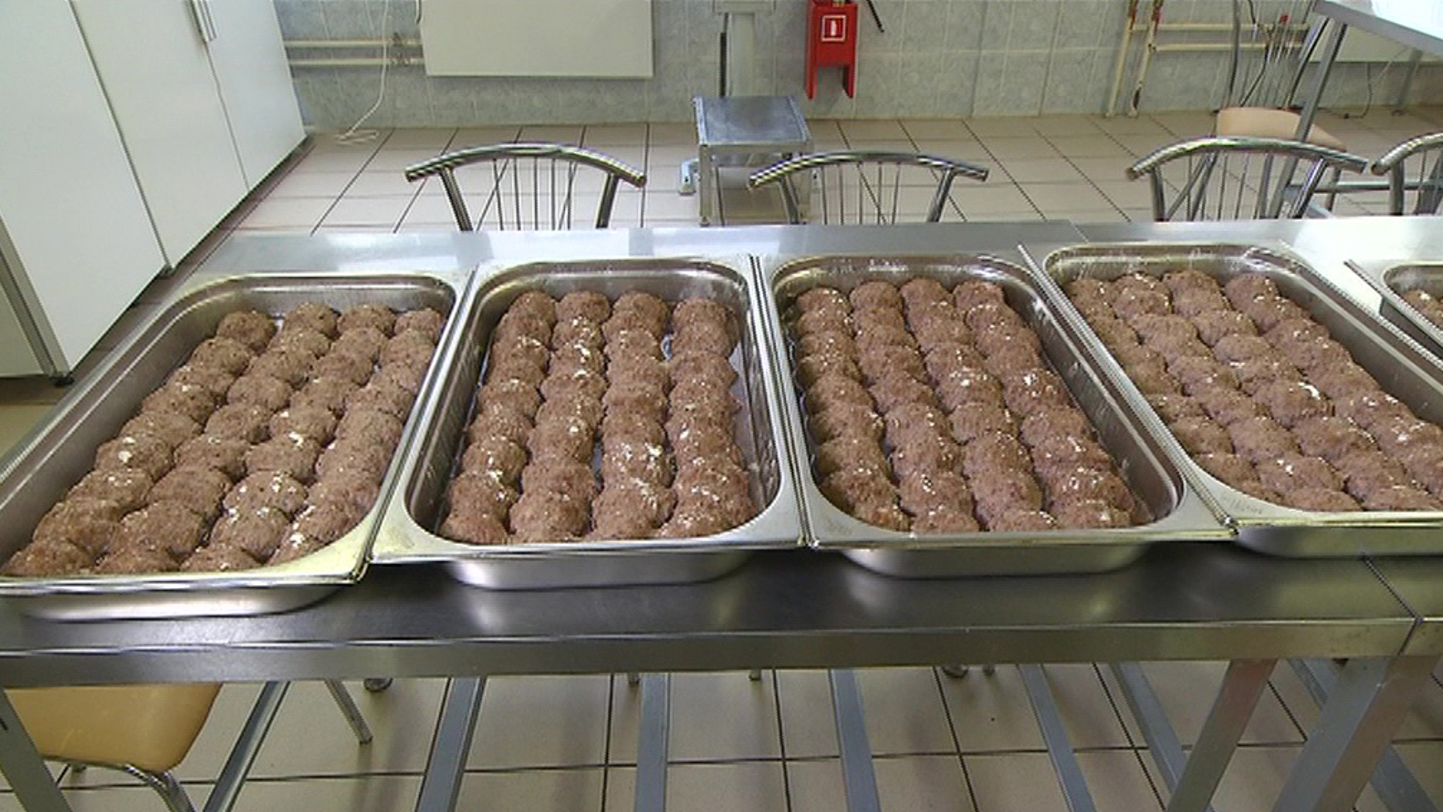 Проверки школьных столовых: что нашли в детских обедах?