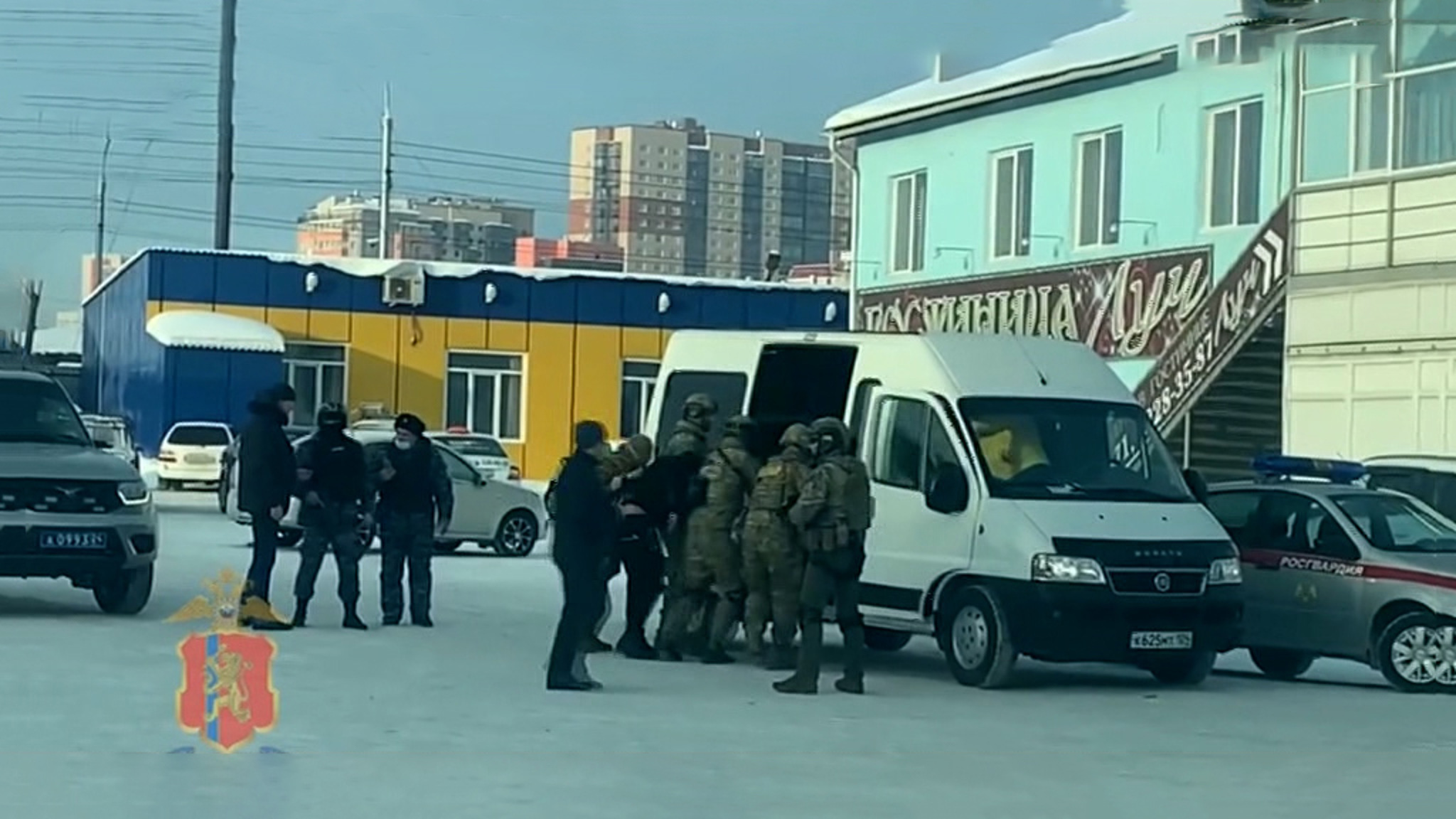 Конфликт на одном из красноярских рынков закончился стрельбой