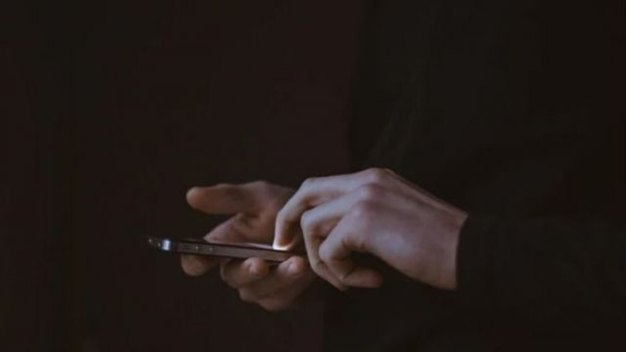 Алексей Раевский: "Мошенники используют два очень простых крючка – это страх и жадность"