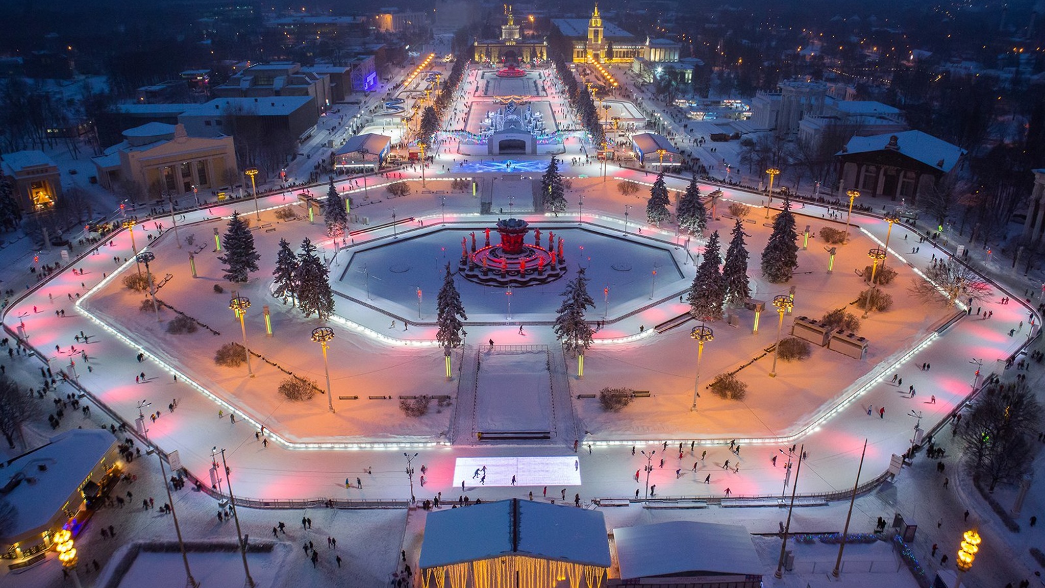 В Москве откроются более 150 катков с искусственным льдом
