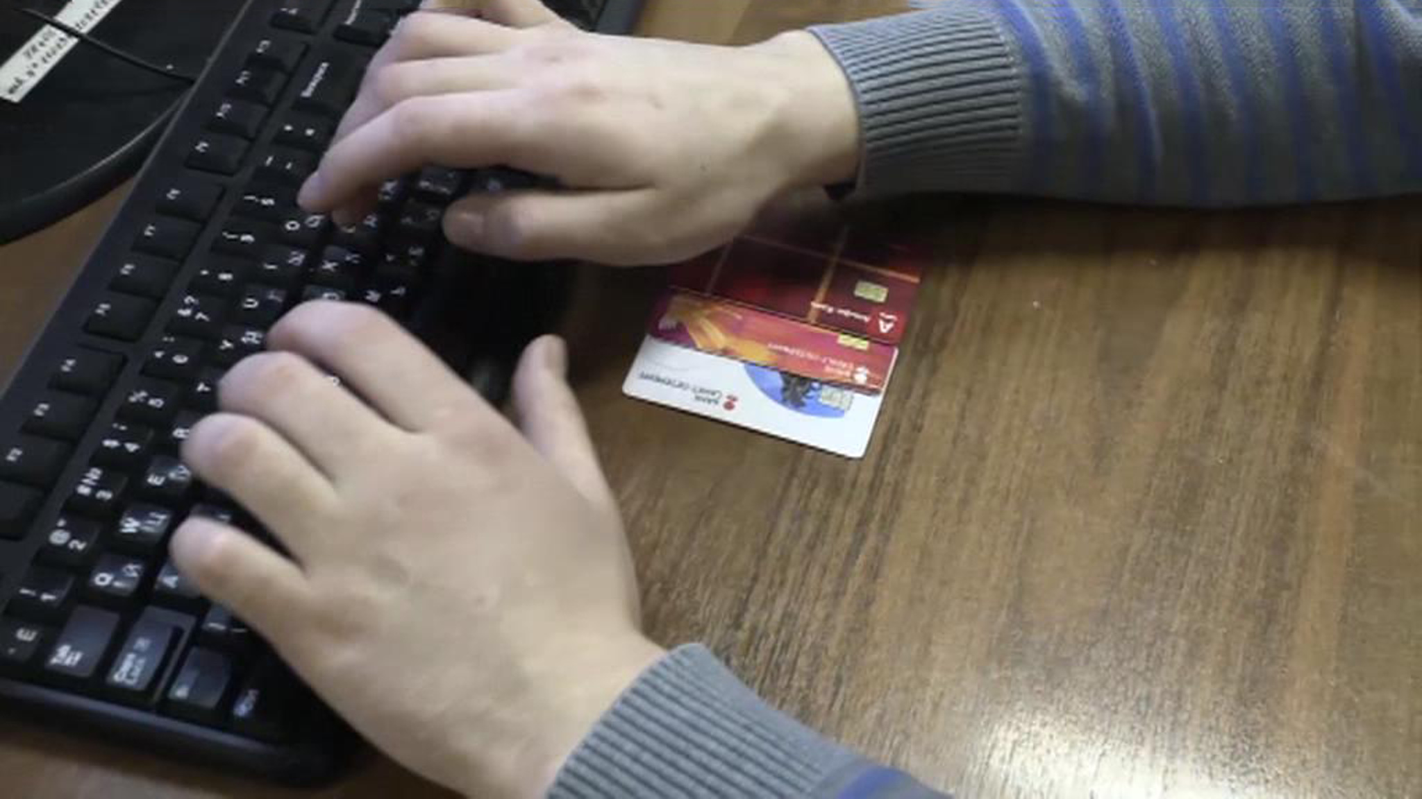 В Петербурге ликвидирована сеть мошеннических сайтов по продаже масок и антисептиков