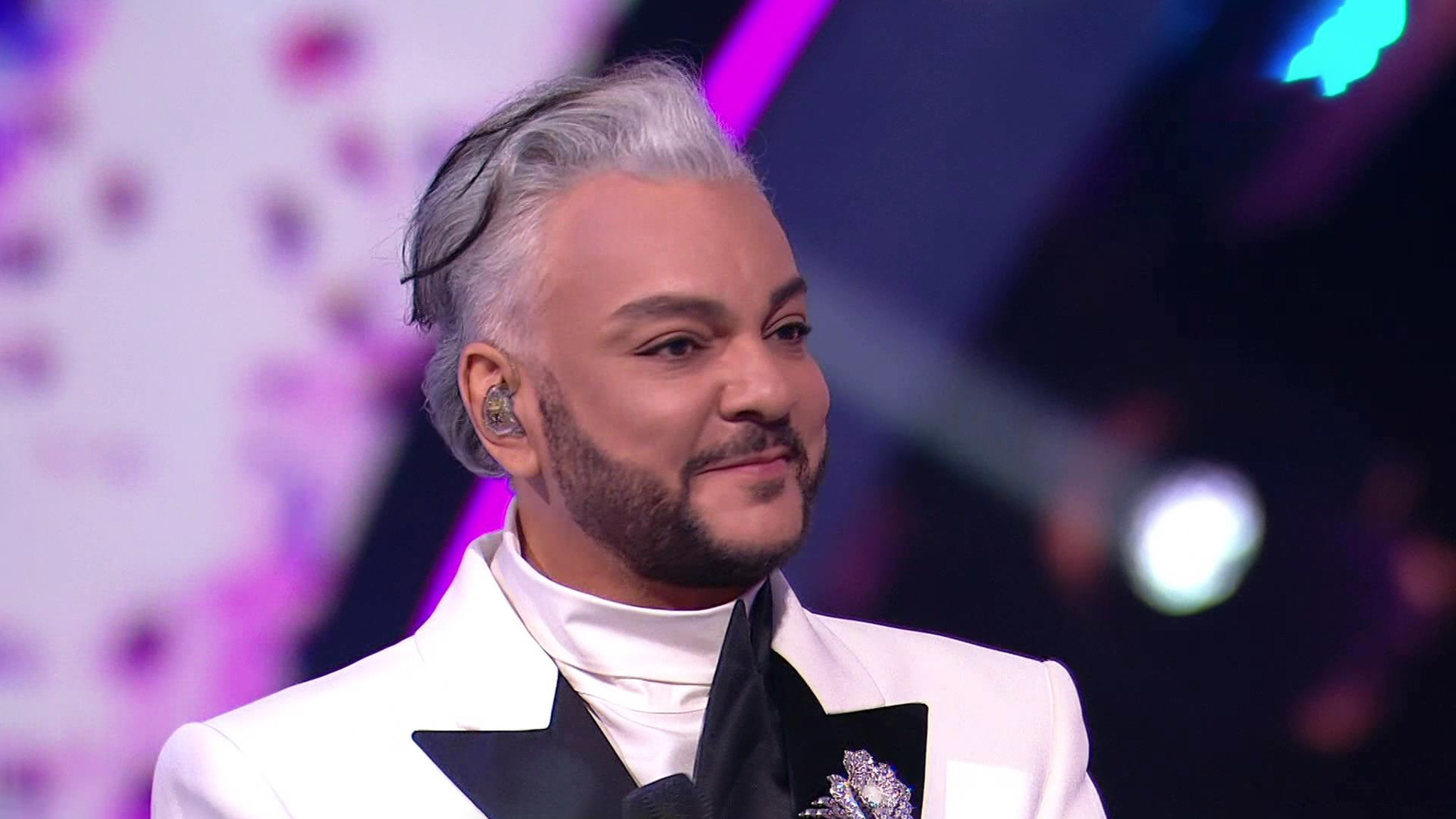 Сенсация на телеканале "Россия": новый кардинальный образ Киркорова