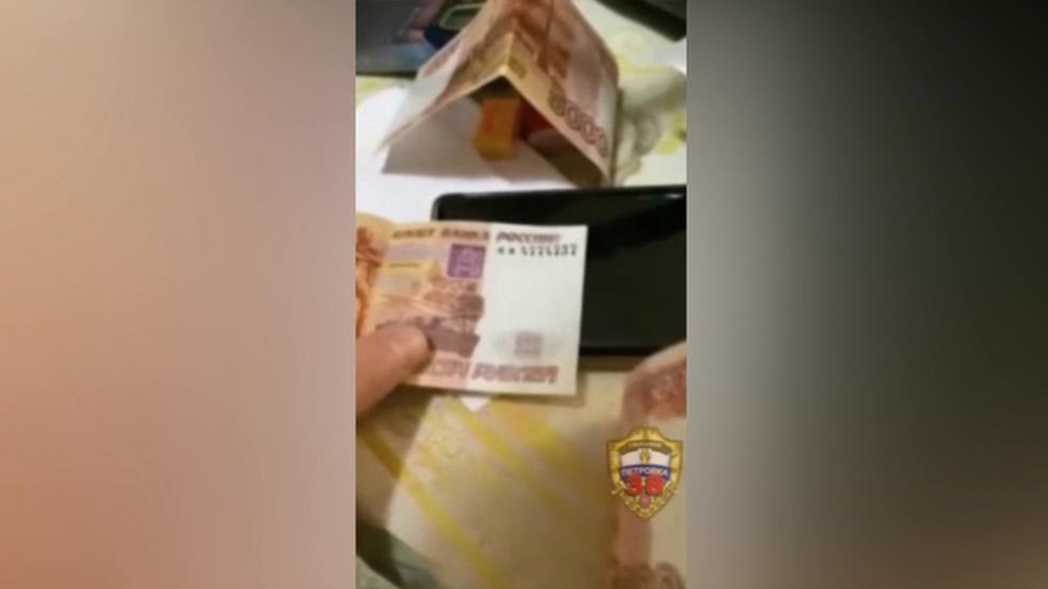 В Москве мошенники расплачивались с курьерами фальшивыми купюрами