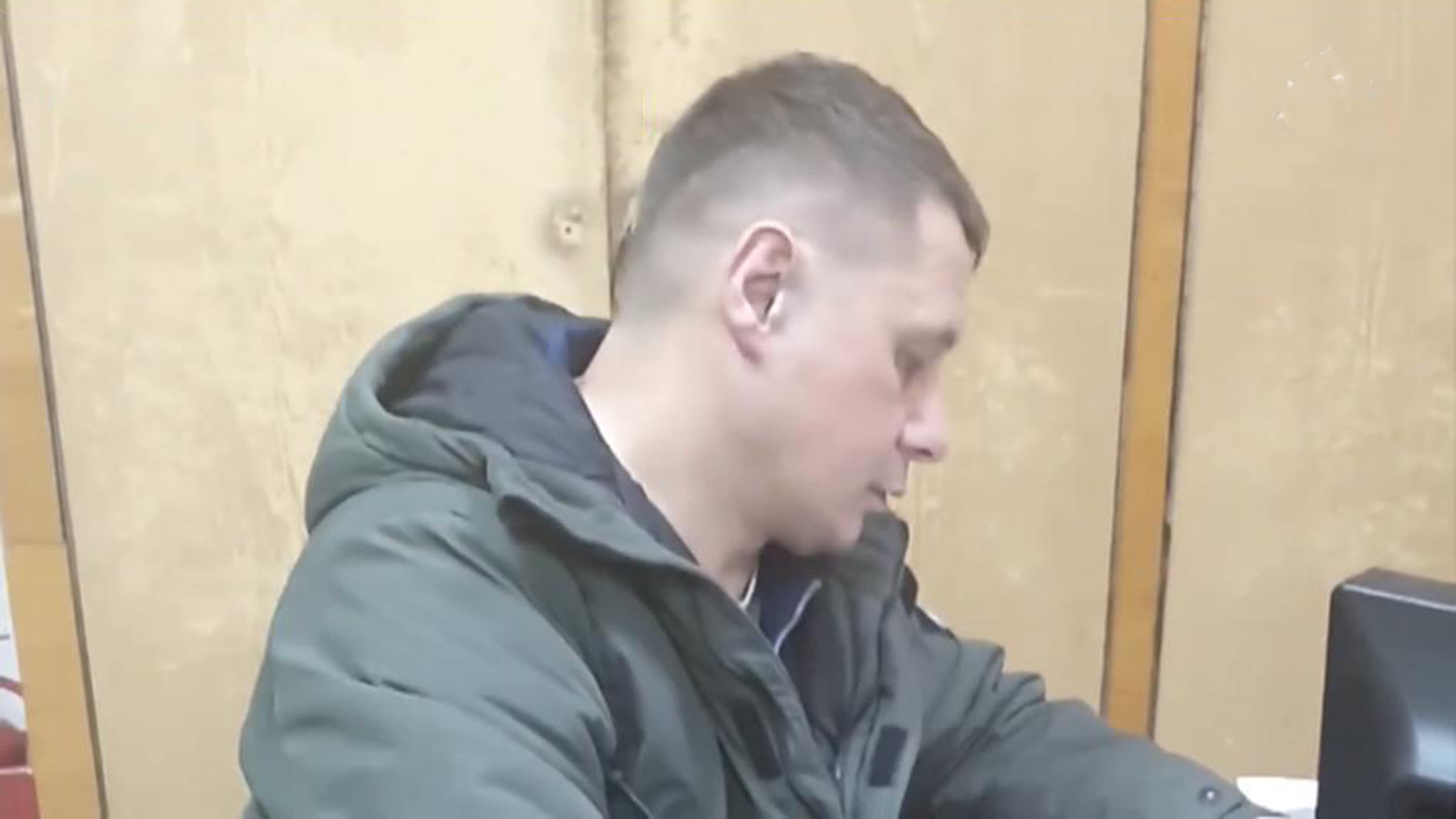 Переехавший женщину новосибирский курьер задержан