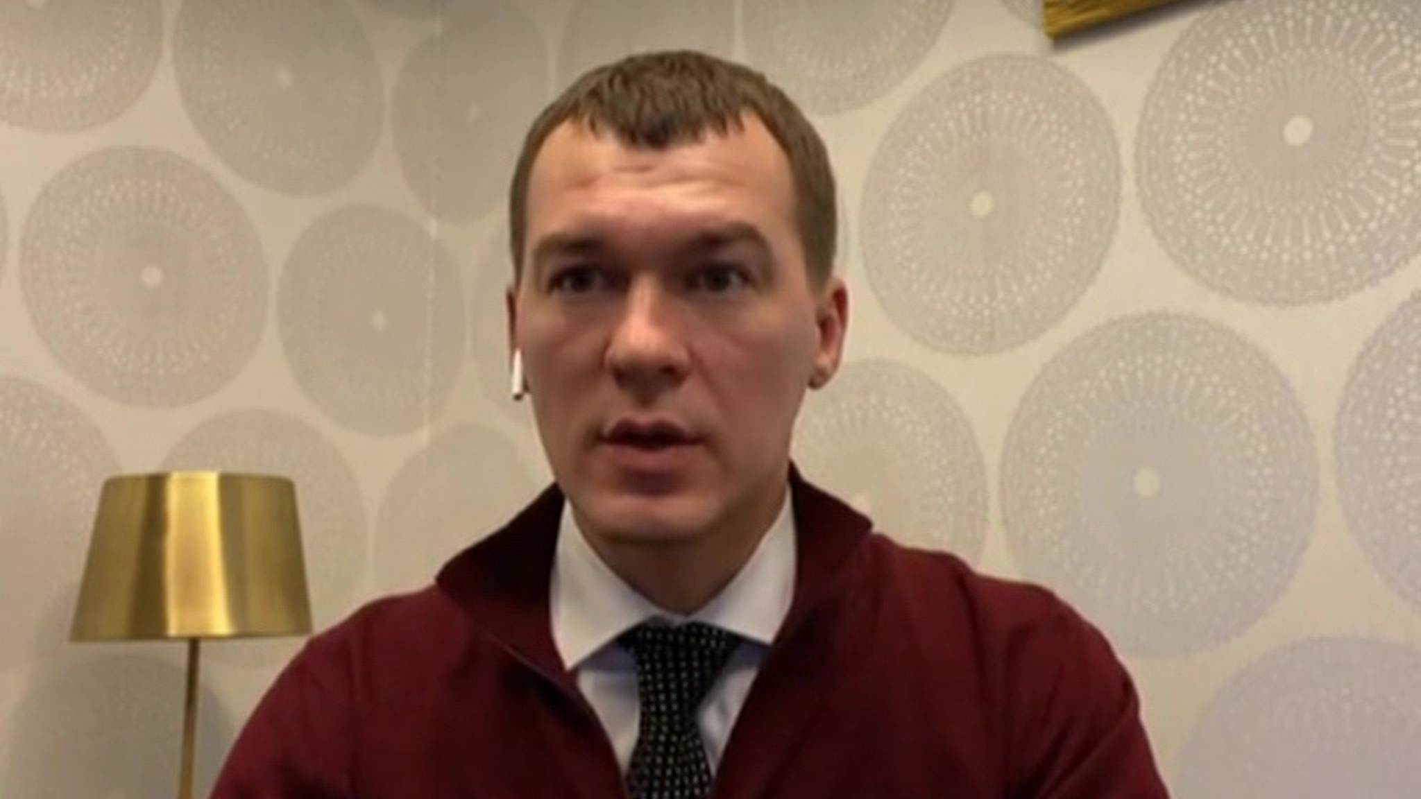 Удар циклона: губернатор призвал жителей Хабаровского края оставаться дома