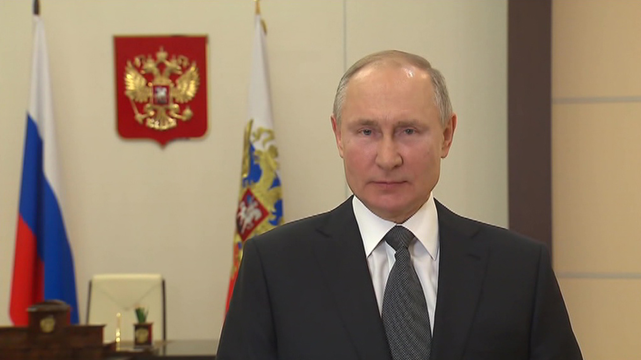 Путин поздравил Логинова: вы проявили недюжинную силу воли