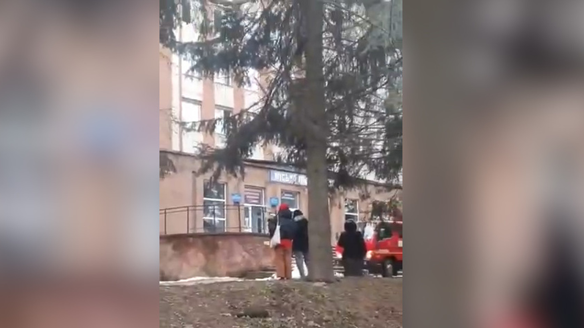 В украинской больнице прогремел взрыв, есть жертвы