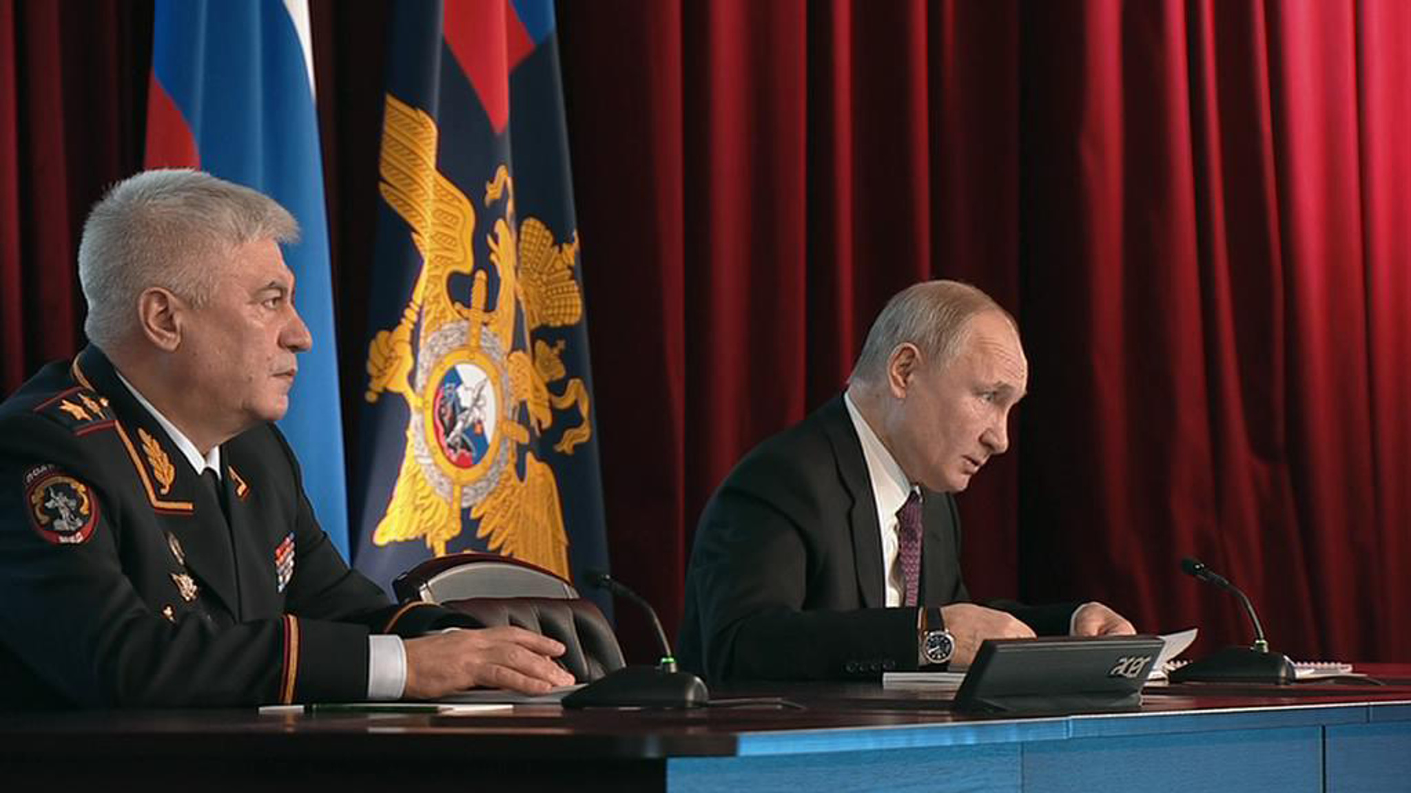 Путин предложил ввести новые формы сбора доказательств по уголовным делам