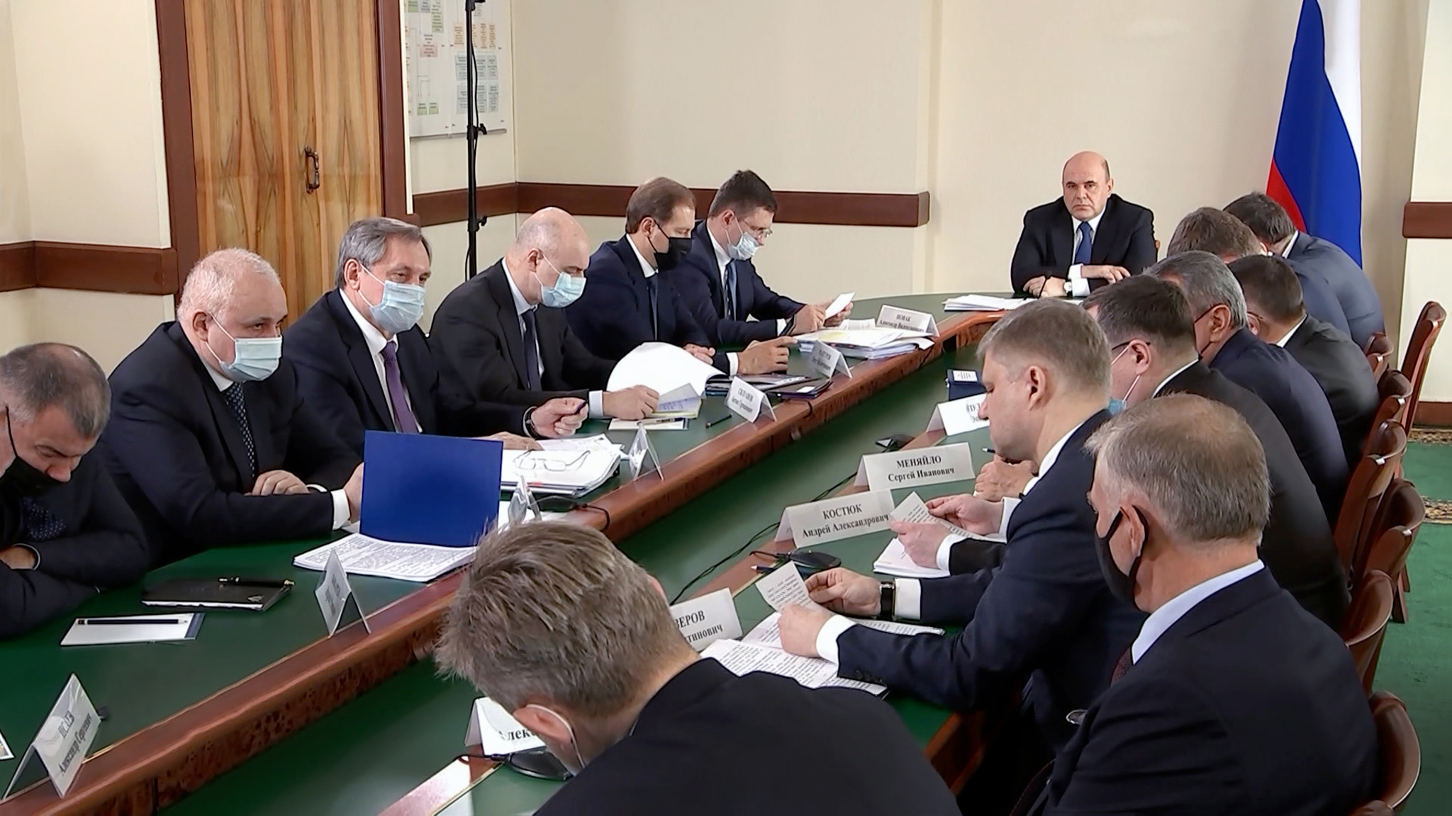 Кабмин выделит 2 млрд рублей на программу туристического кешбэка