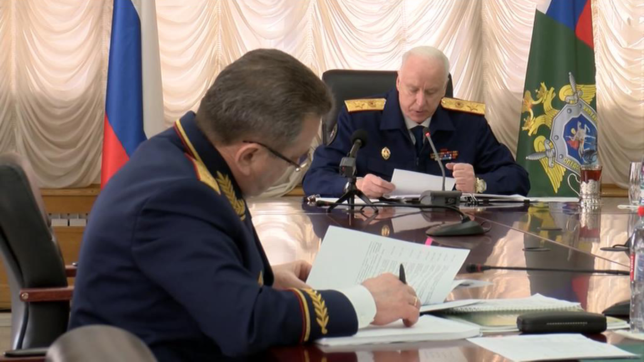 Бастрыкин недоволен работой подчиненных в Калмыкии, Новосибирской, Тверской и Курской областях