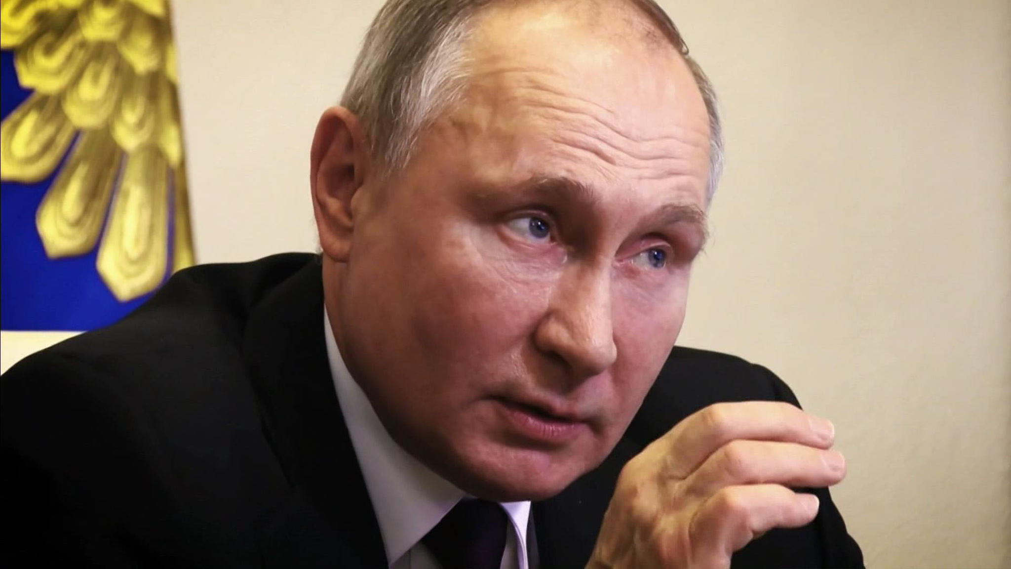 Путин проведет совещание по наращиванию производства вакцин