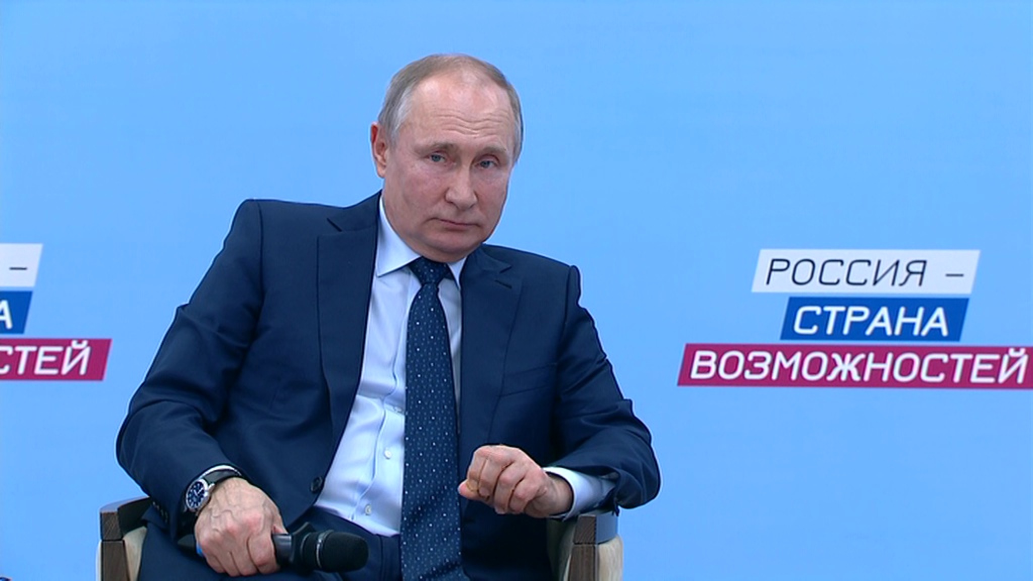 Путин: система здравоохранения в РФ отвечает уровню сегодняшнего дня