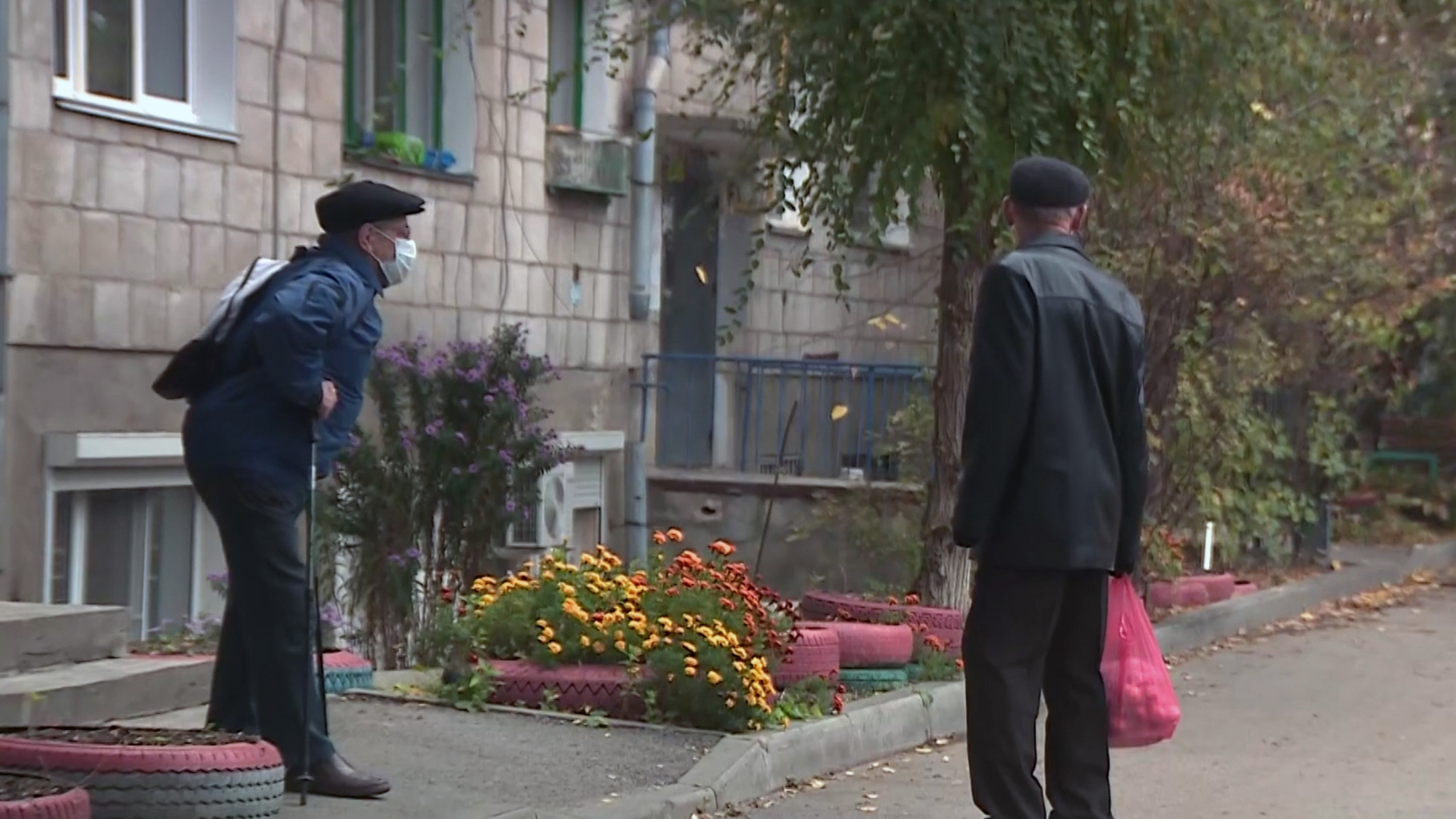 В Волгоградской области отменяется самоизоляция для жителей 65+