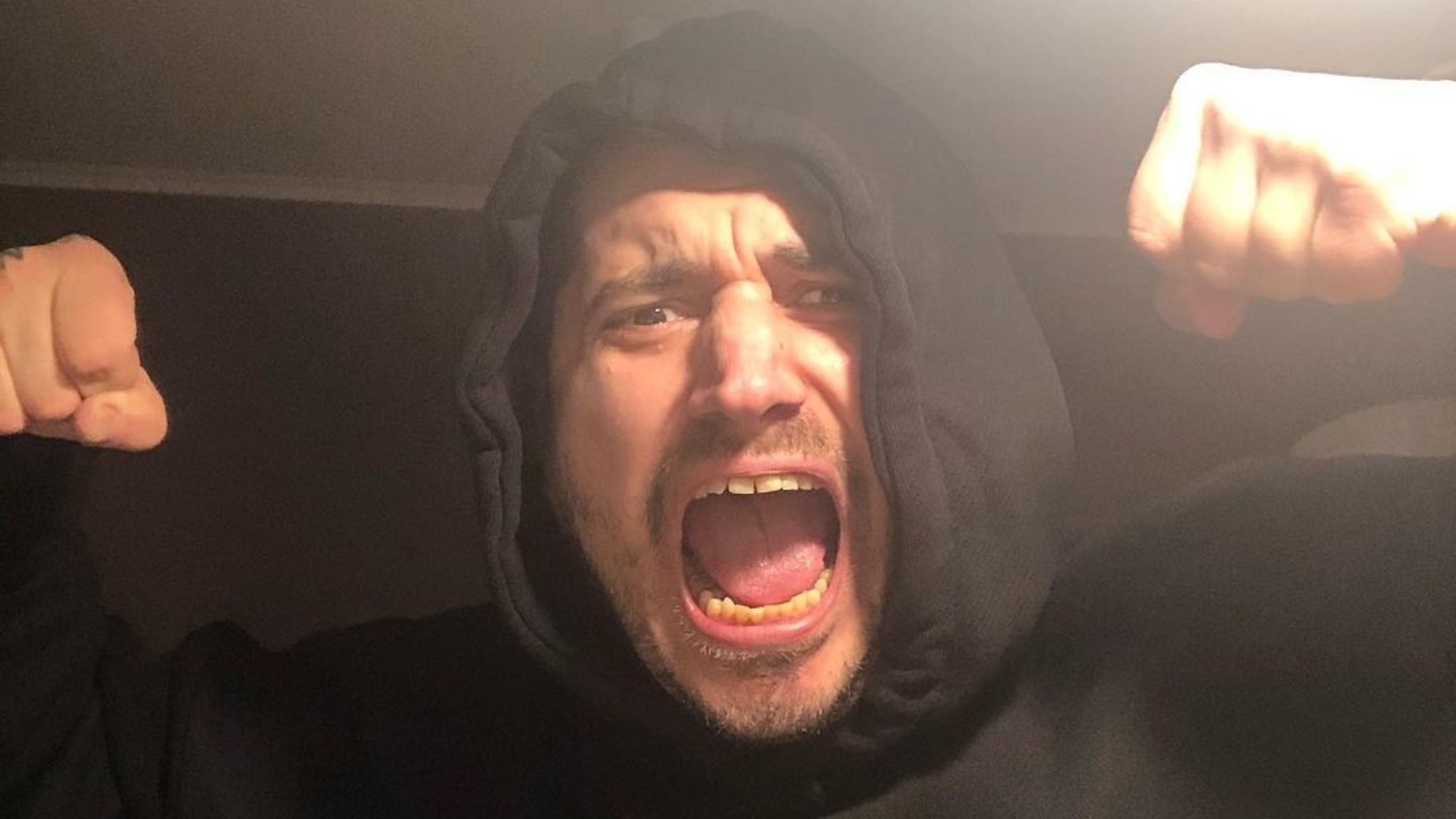 Рэпер Паша Техник впал в кому