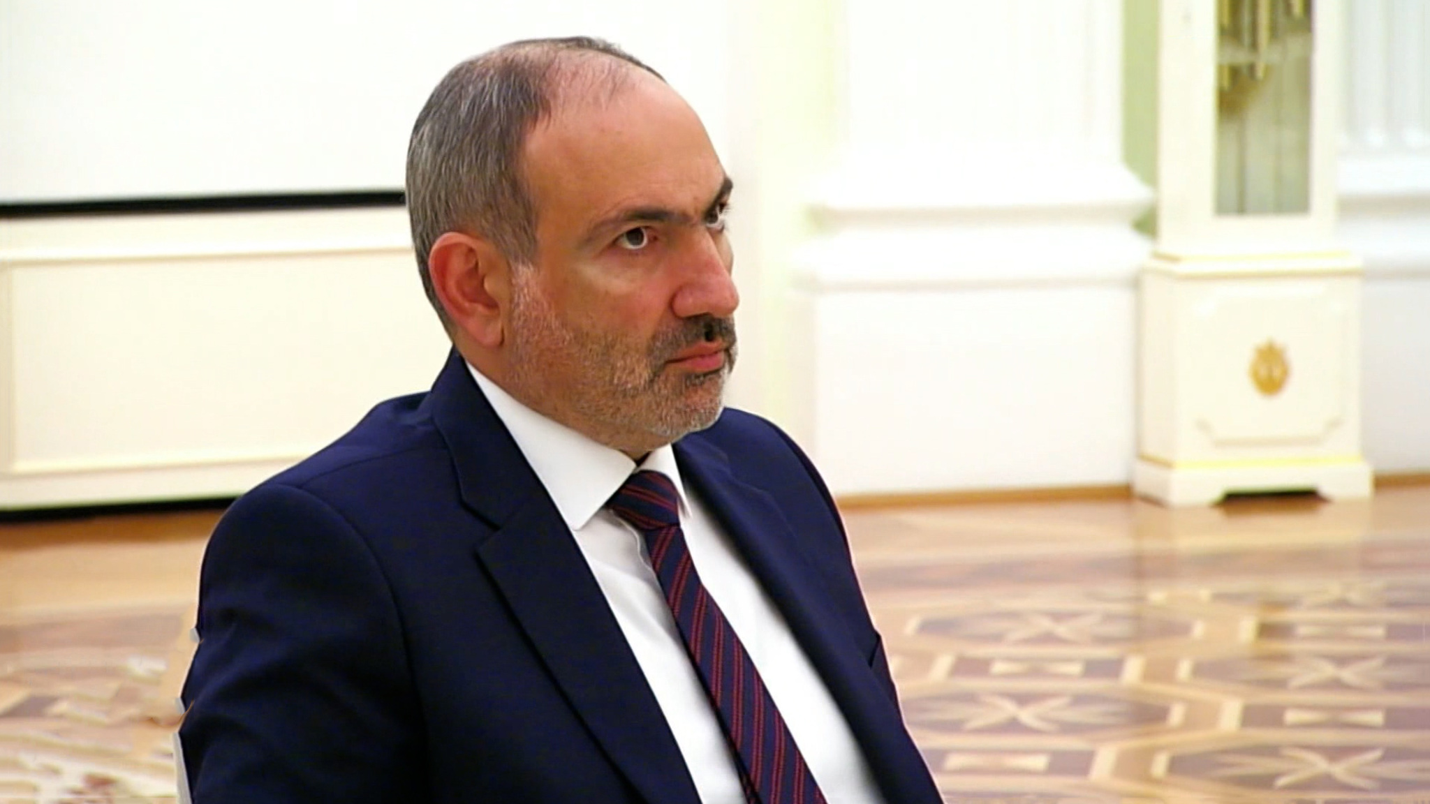 Путин встретится с Пашиняном в Москве