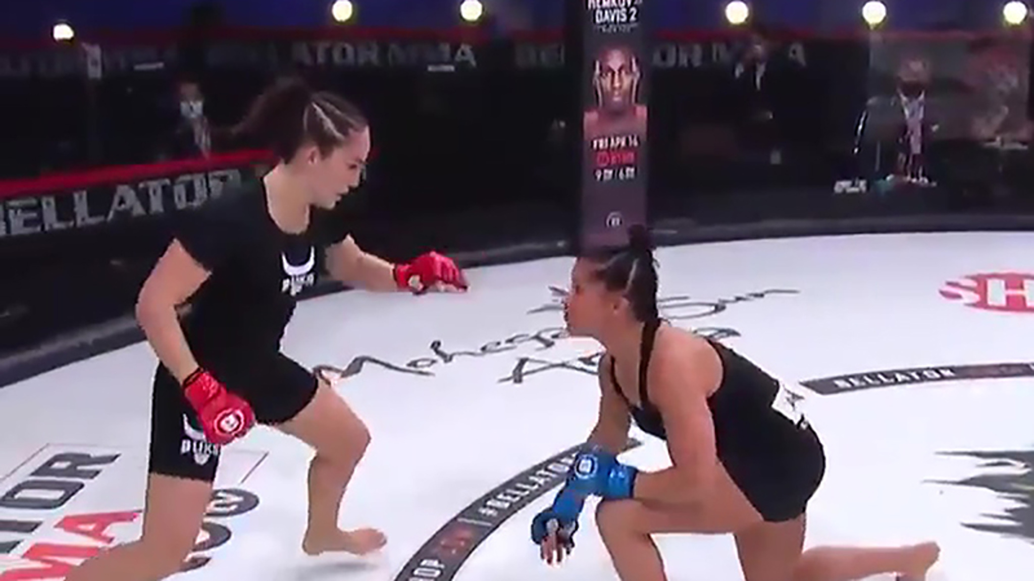 Нокаутировать за 29 секунд. Россиянка Авсагарова успешно дебютировала в Bellator
