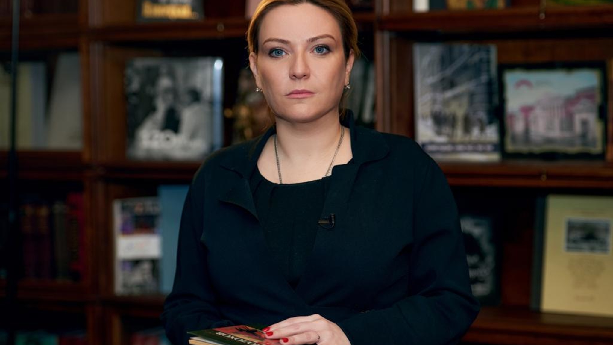 Любимова отметила уникальный талант Нины Ургант