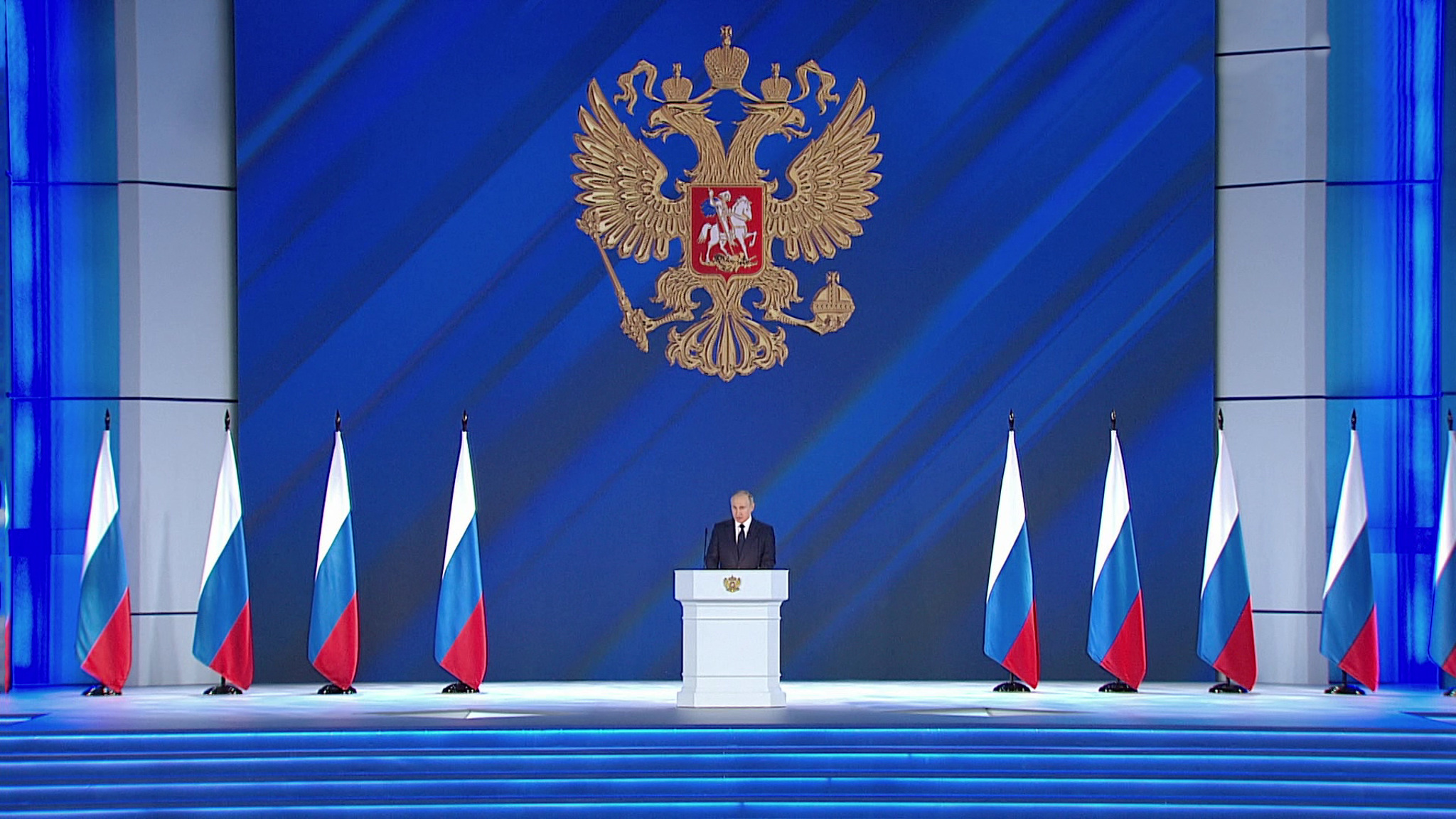Путин предложил продлить программу туристического кешбэка