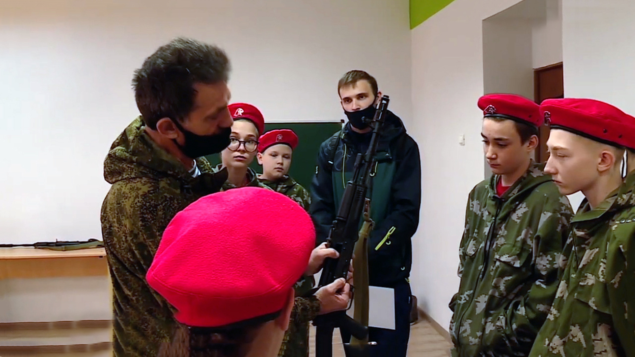 Юные тамбовчане приняли участие в региональном этапе "Зарницы"